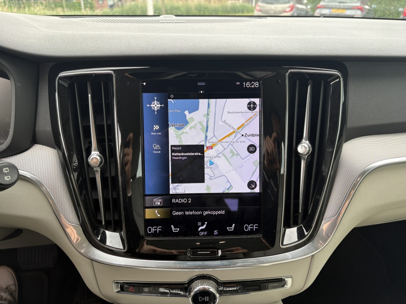 Foto van Volvo V60 Cross Country