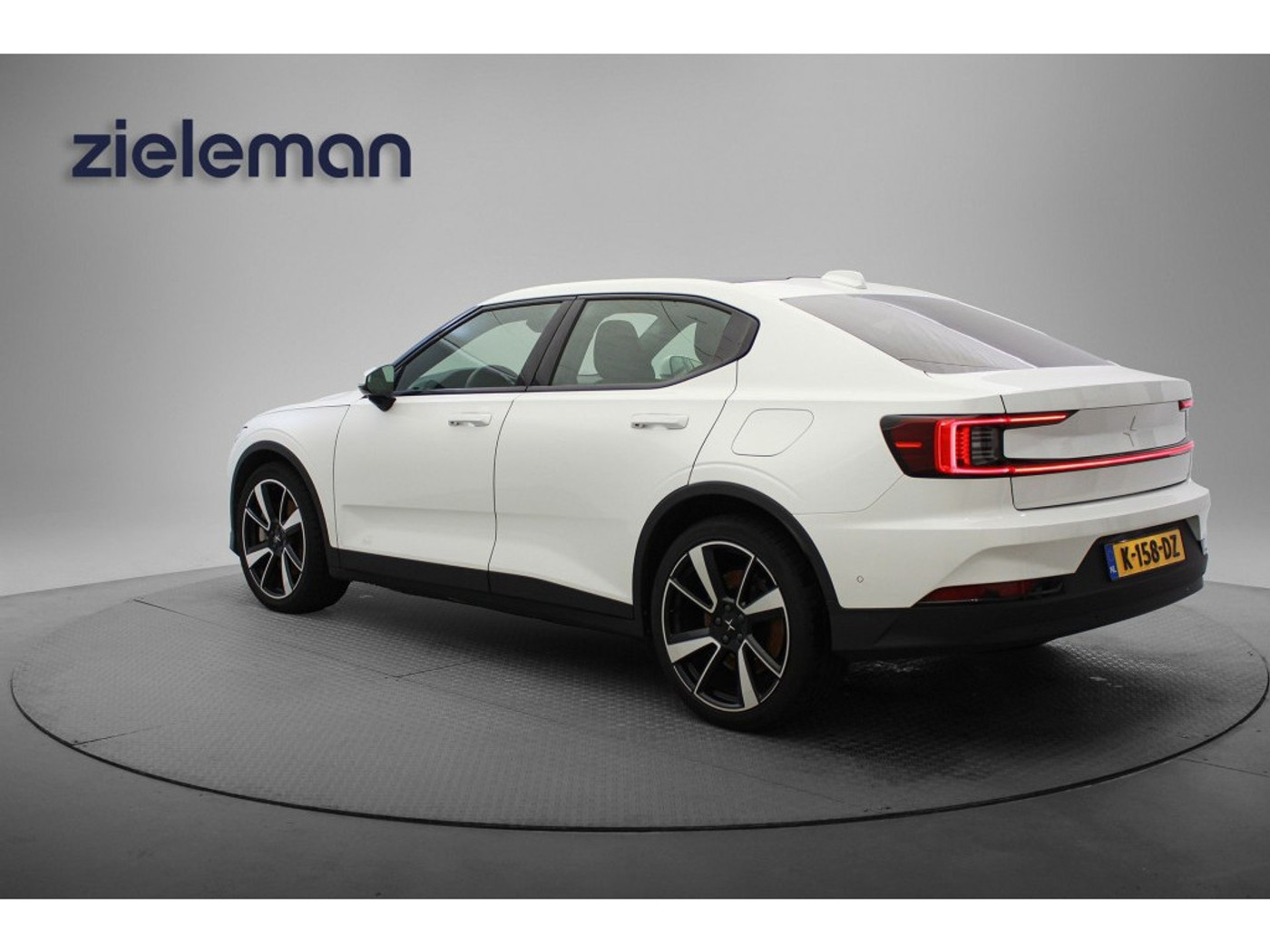 Foto van Polestar Polestar 2