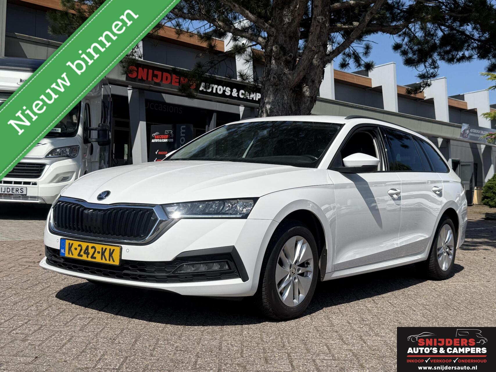 Skoda Octavia 1.0 e-TSI Business Edition 2021 - voorkant