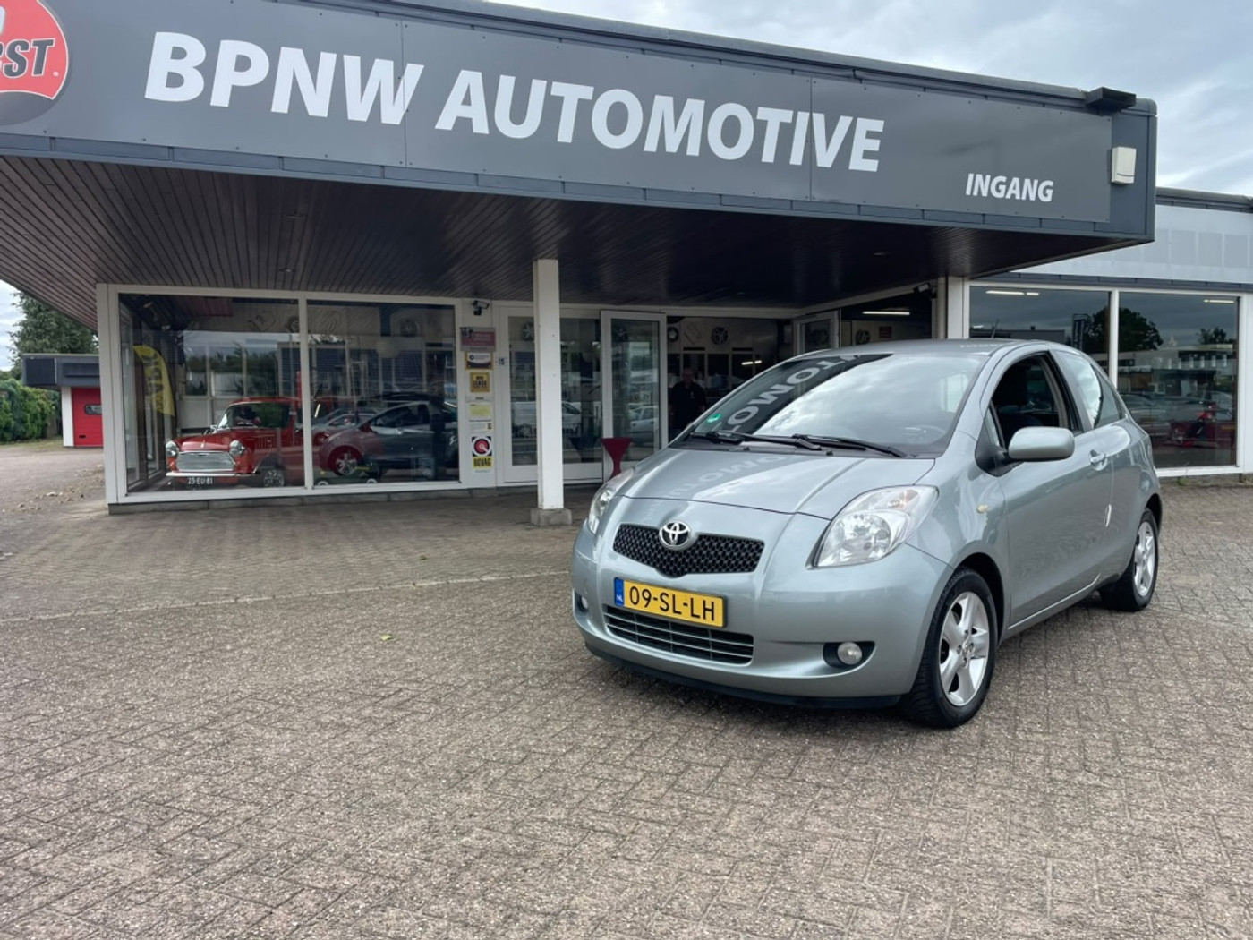 Toyota Yaris 1.3 VVTi Luna MMT 2006 - voorkant