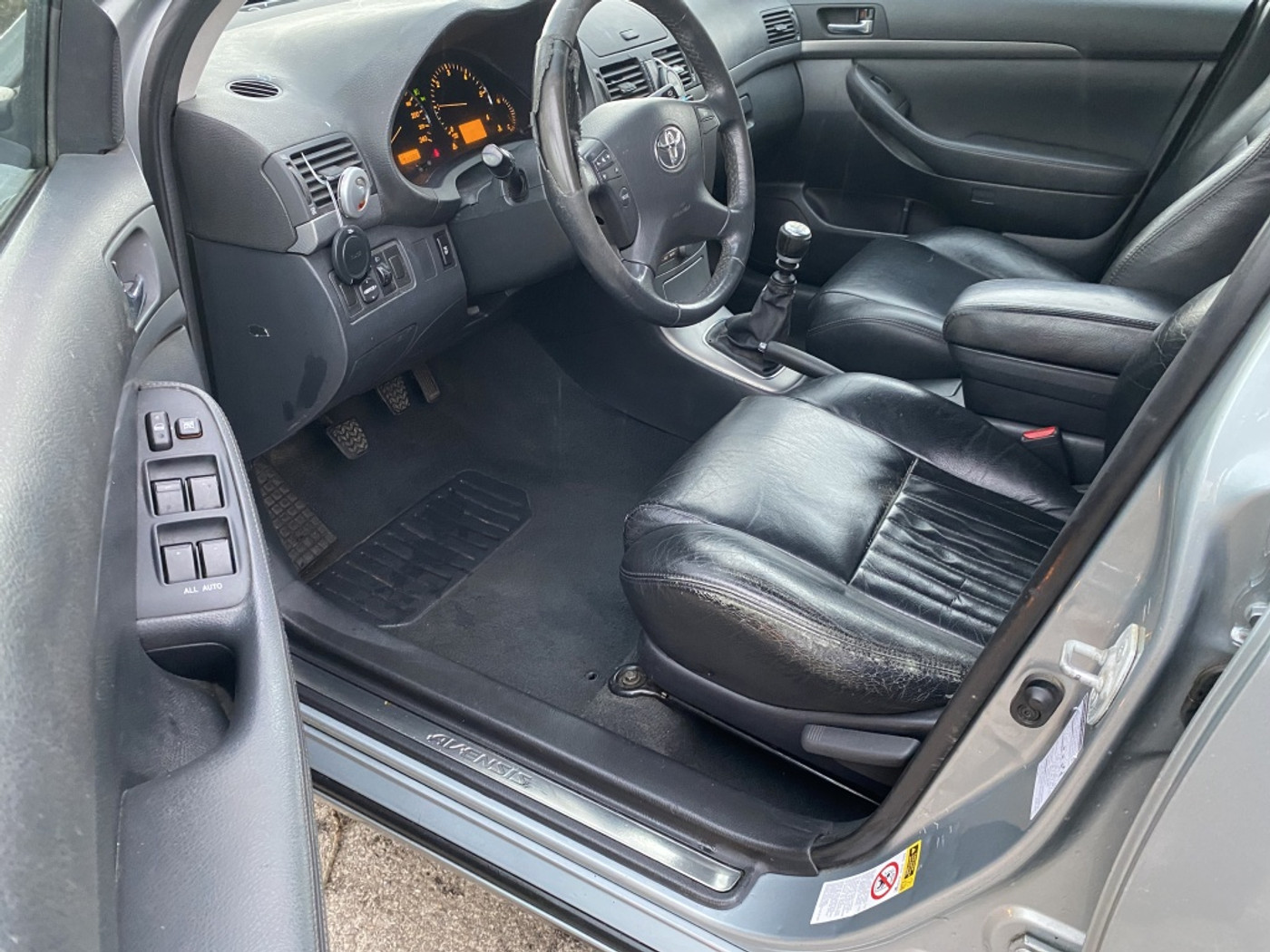 Foto van Toyota Toyota Avensis