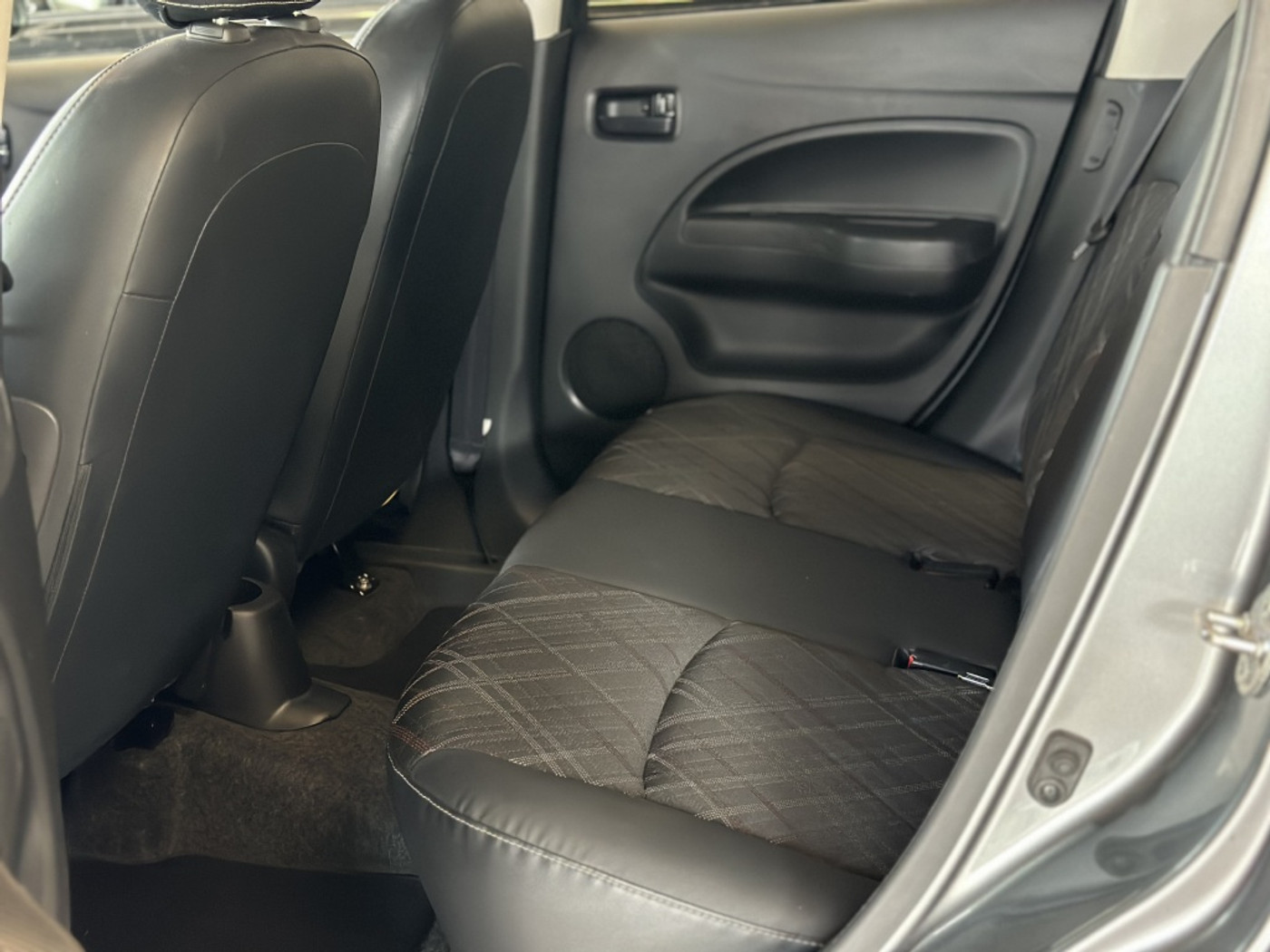 Foto van Mitsubishi Mitsubishi Space Star