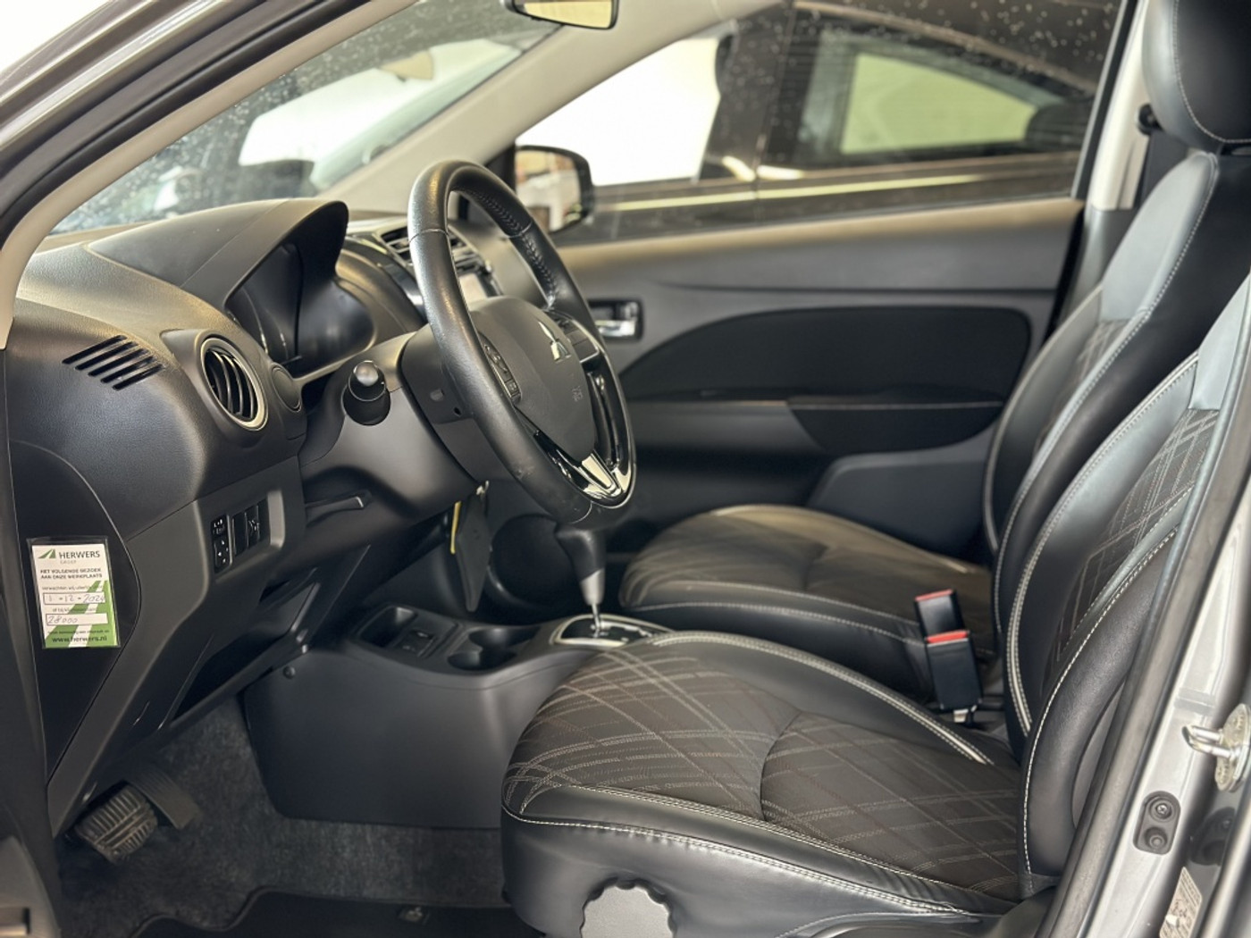 Foto van Mitsubishi Mitsubishi Space Star
