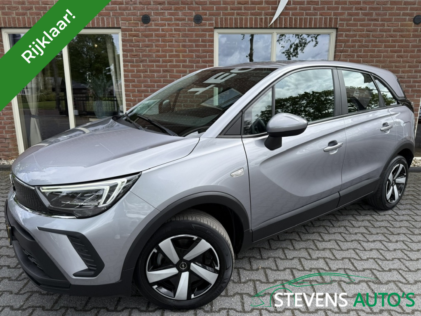 Opel Crossland 1.2 Turbo Edition 110PK CAMERA / CARPLAY / ANDROID / DAB+ / NAVI 2021 - voorkant