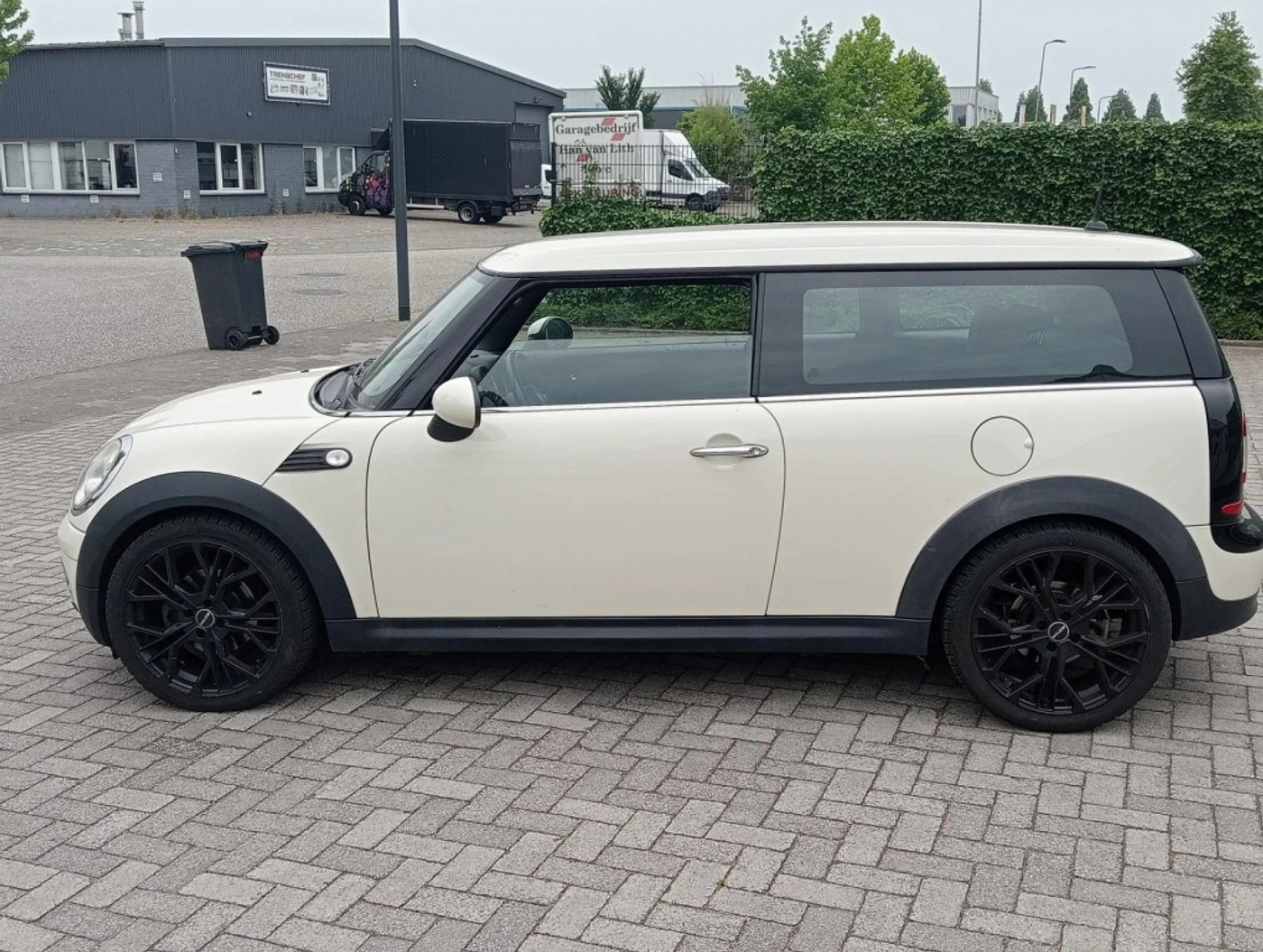 Foto van Mini Cooper D Clubman