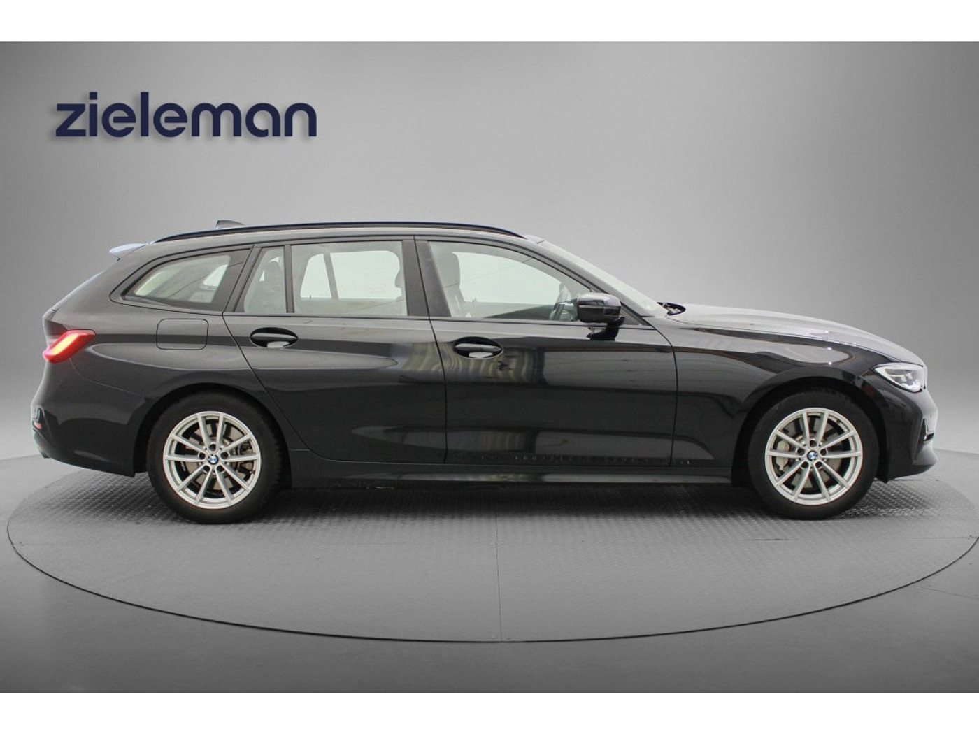 Foto van BMW 330e