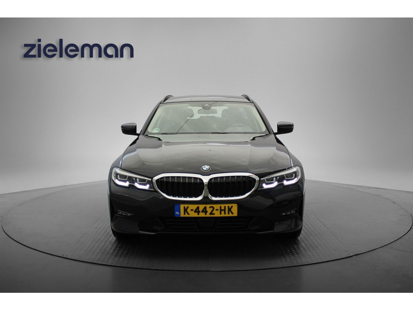 Foto van BMW 330e