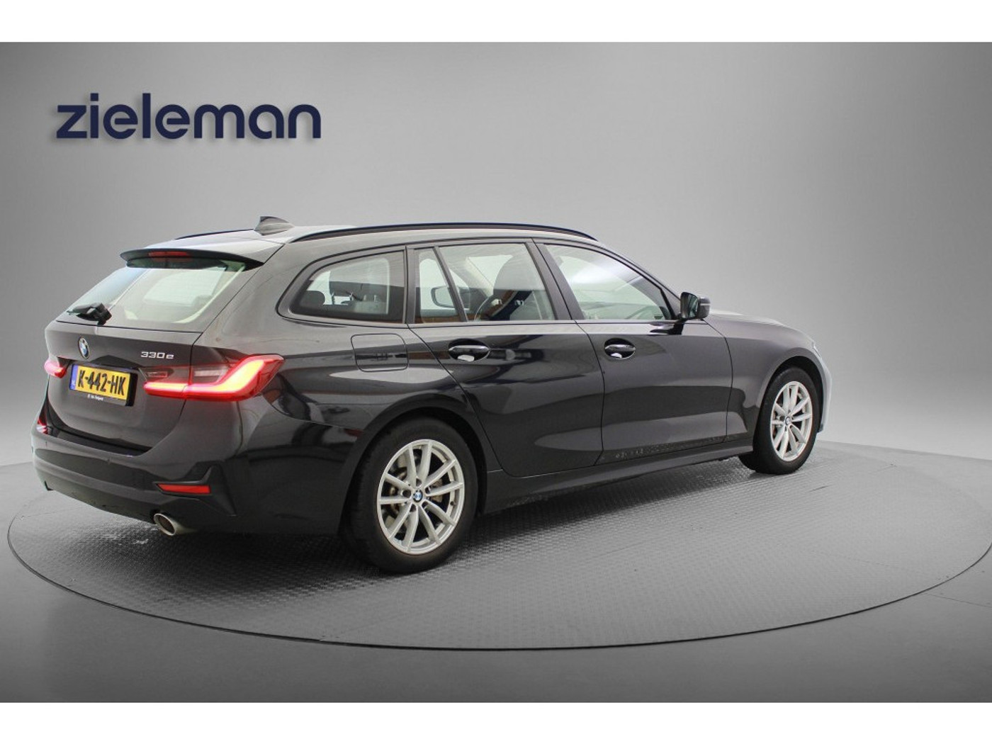 Foto van BMW 330e