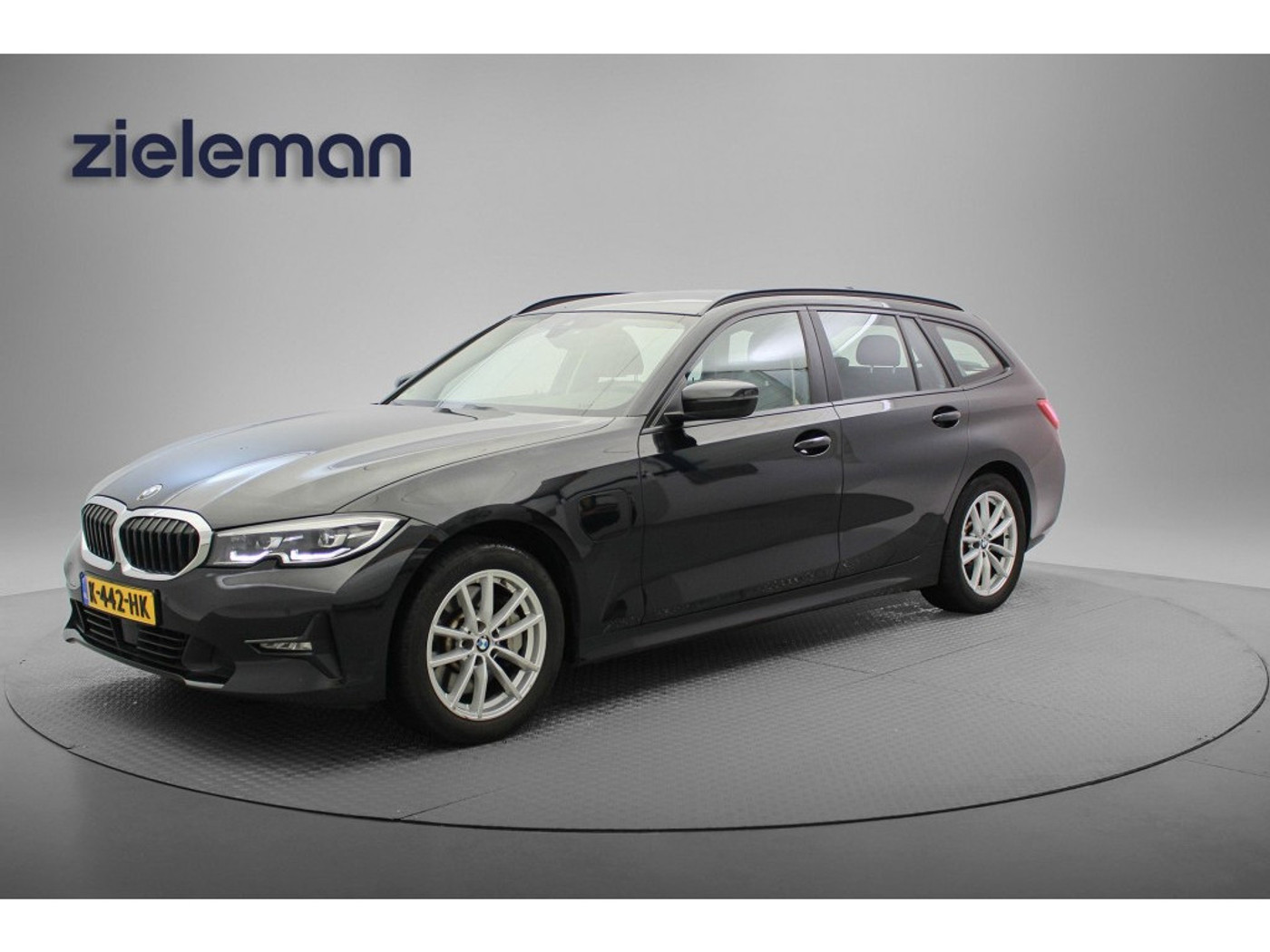 Foto van BMW 330e