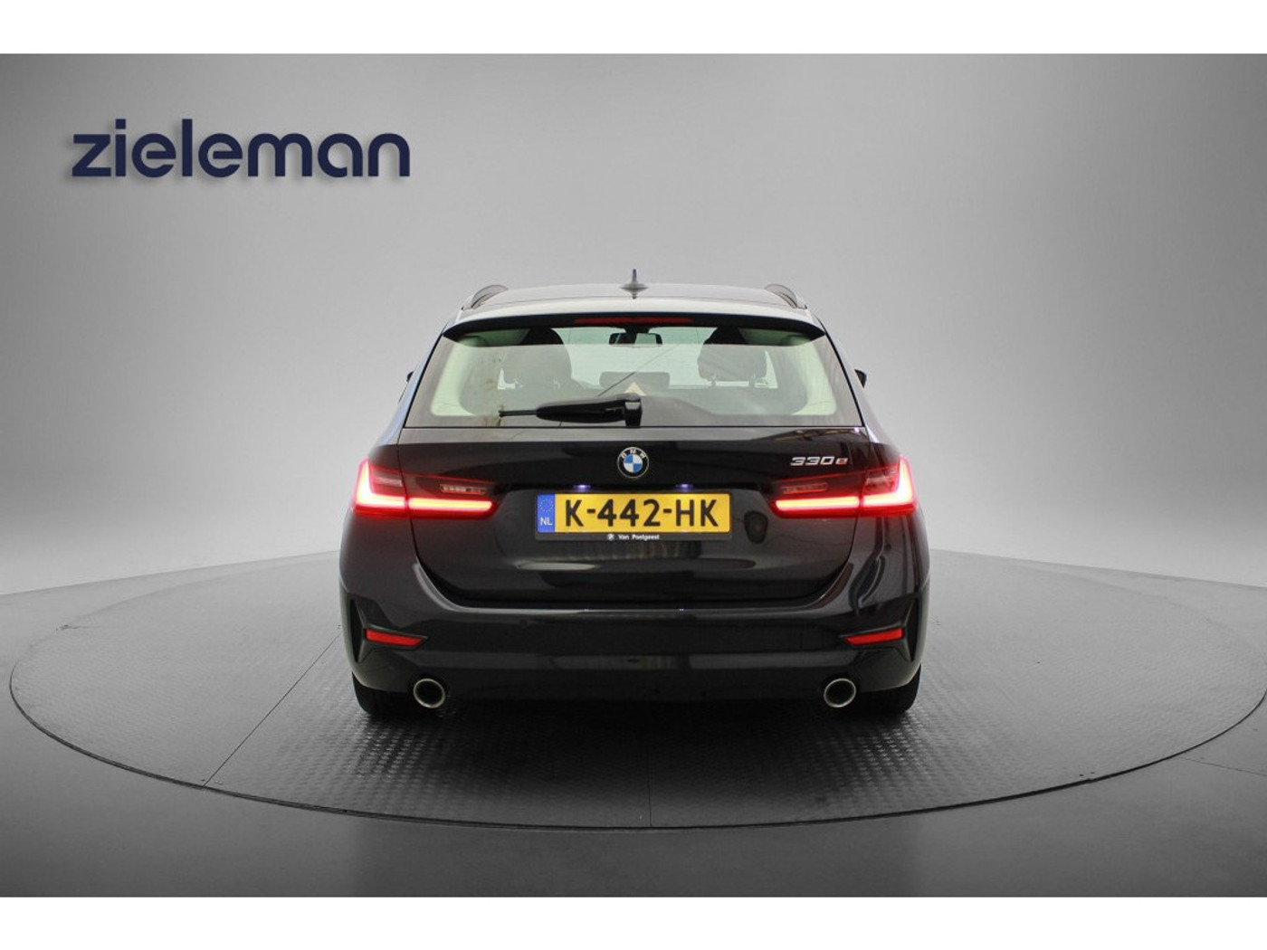 Foto van BMW 330e