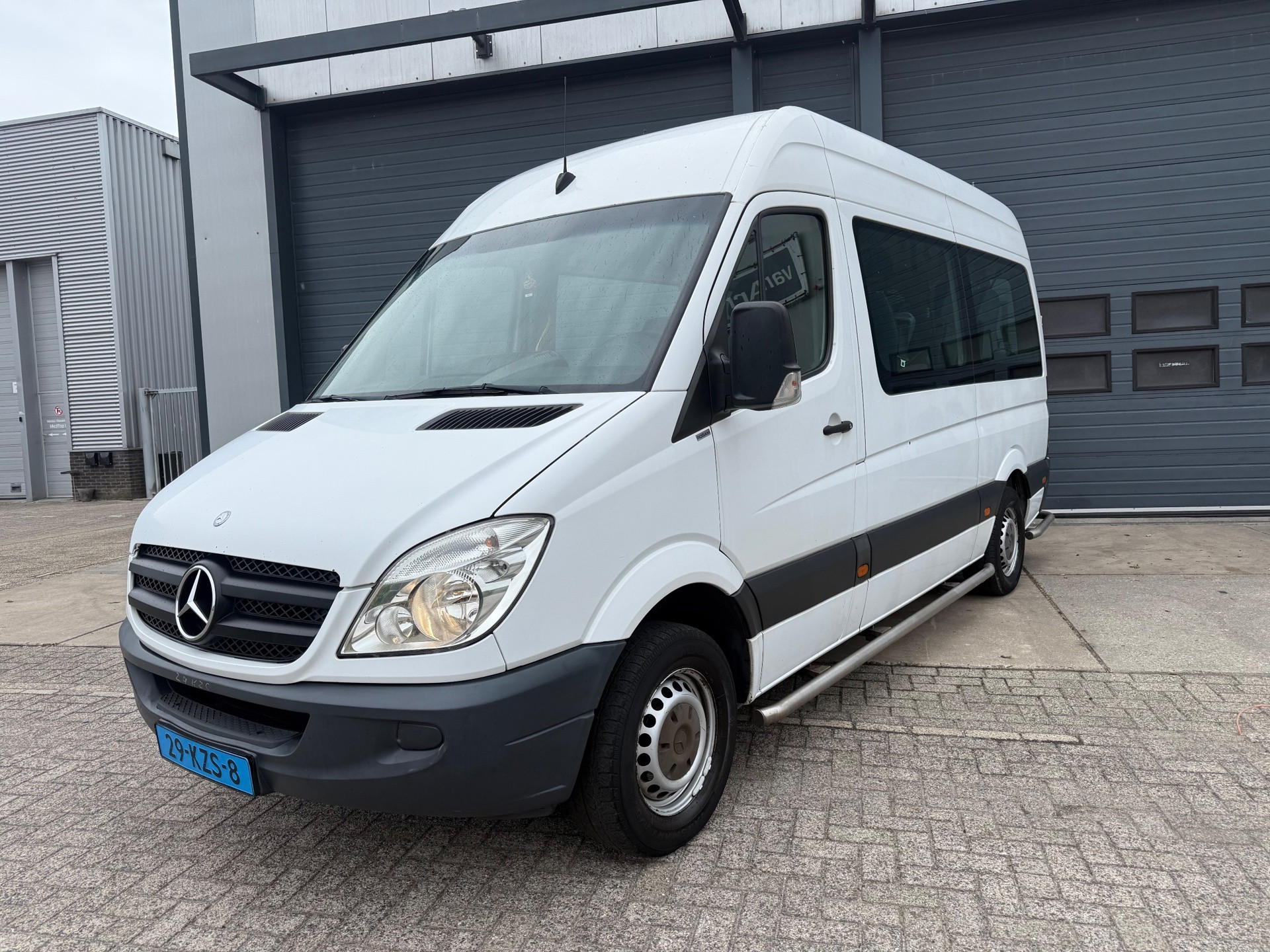 Mercedes-Benz Sprinter 311 2.2 CDI 366 L2H2 2010 - voorkant