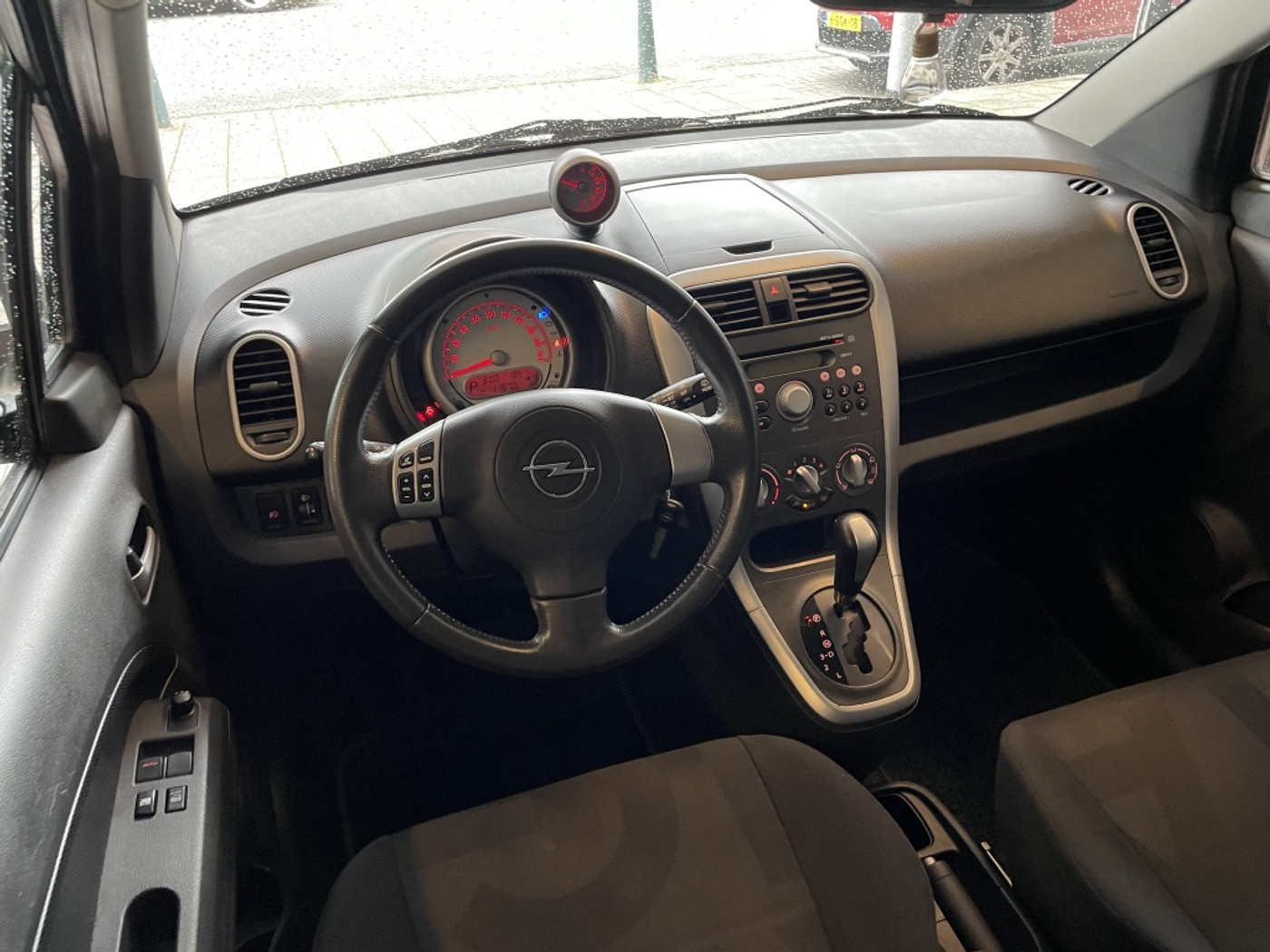 Foto van Opel Agila