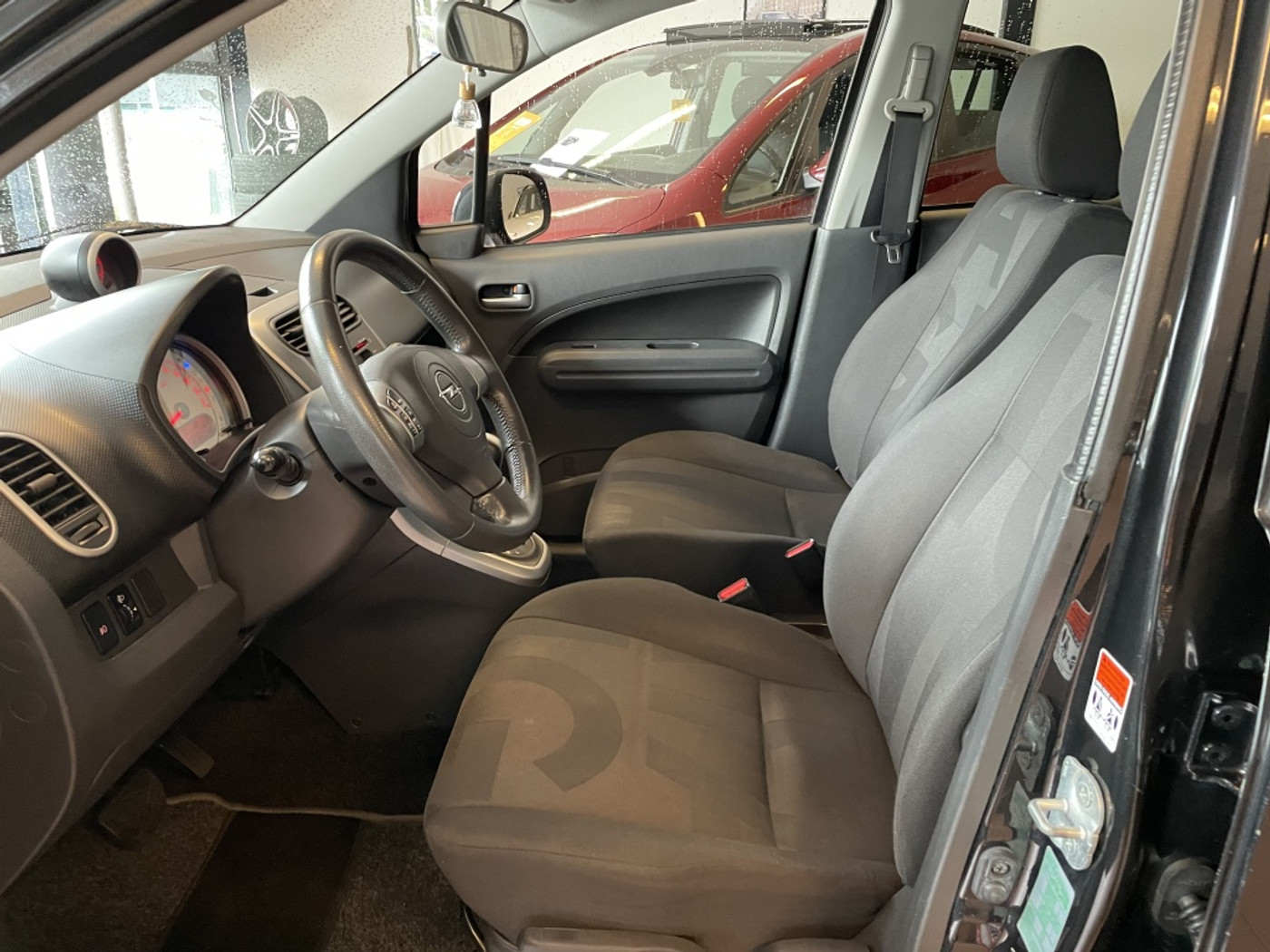Foto van Opel Agila