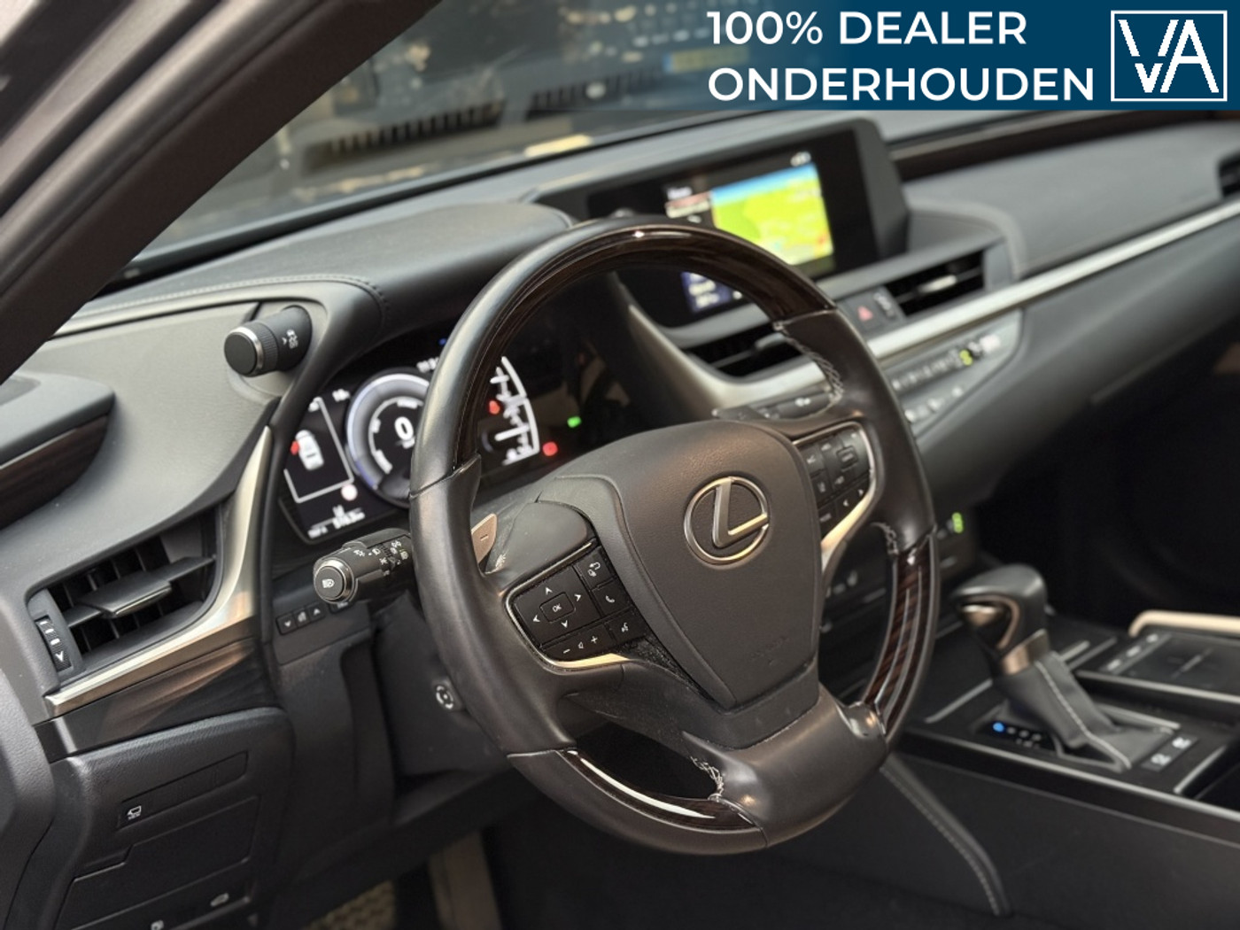Foto van Lexus Lexus Es300h