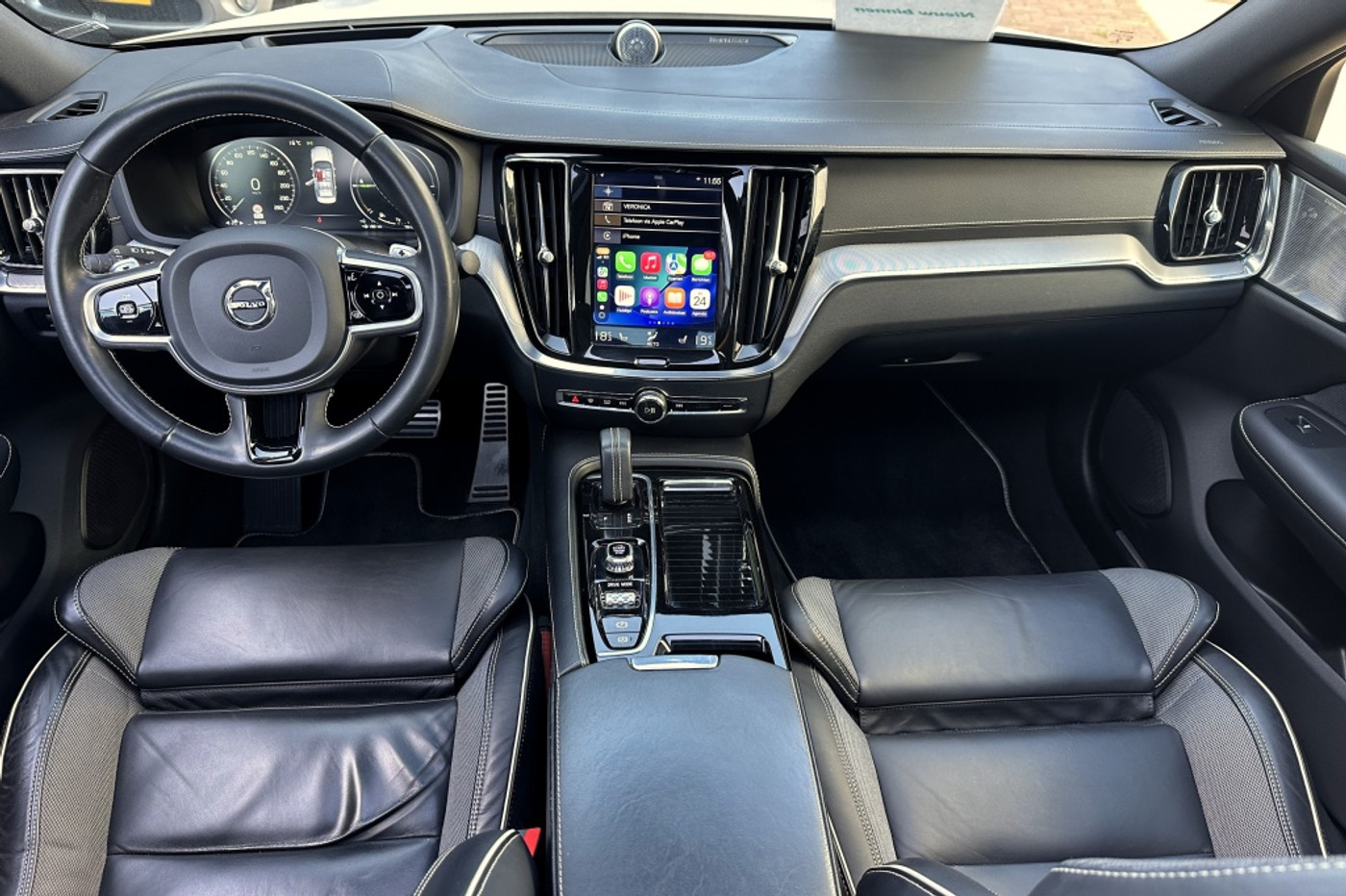 Foto van Volvo S60 T8 Twin Engine
