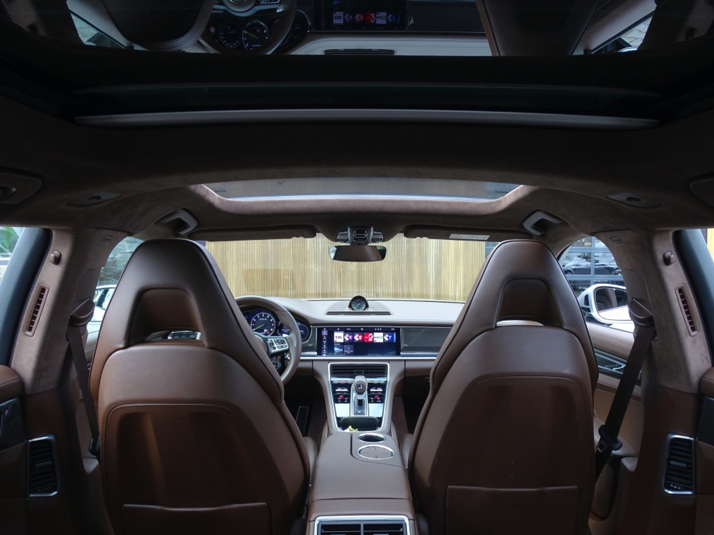 Foto van Porsche Panamera Sport Turismo