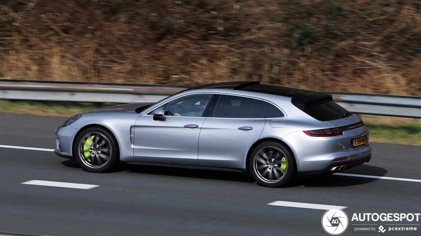 Foto van Porsche Panamera Sport Turismo