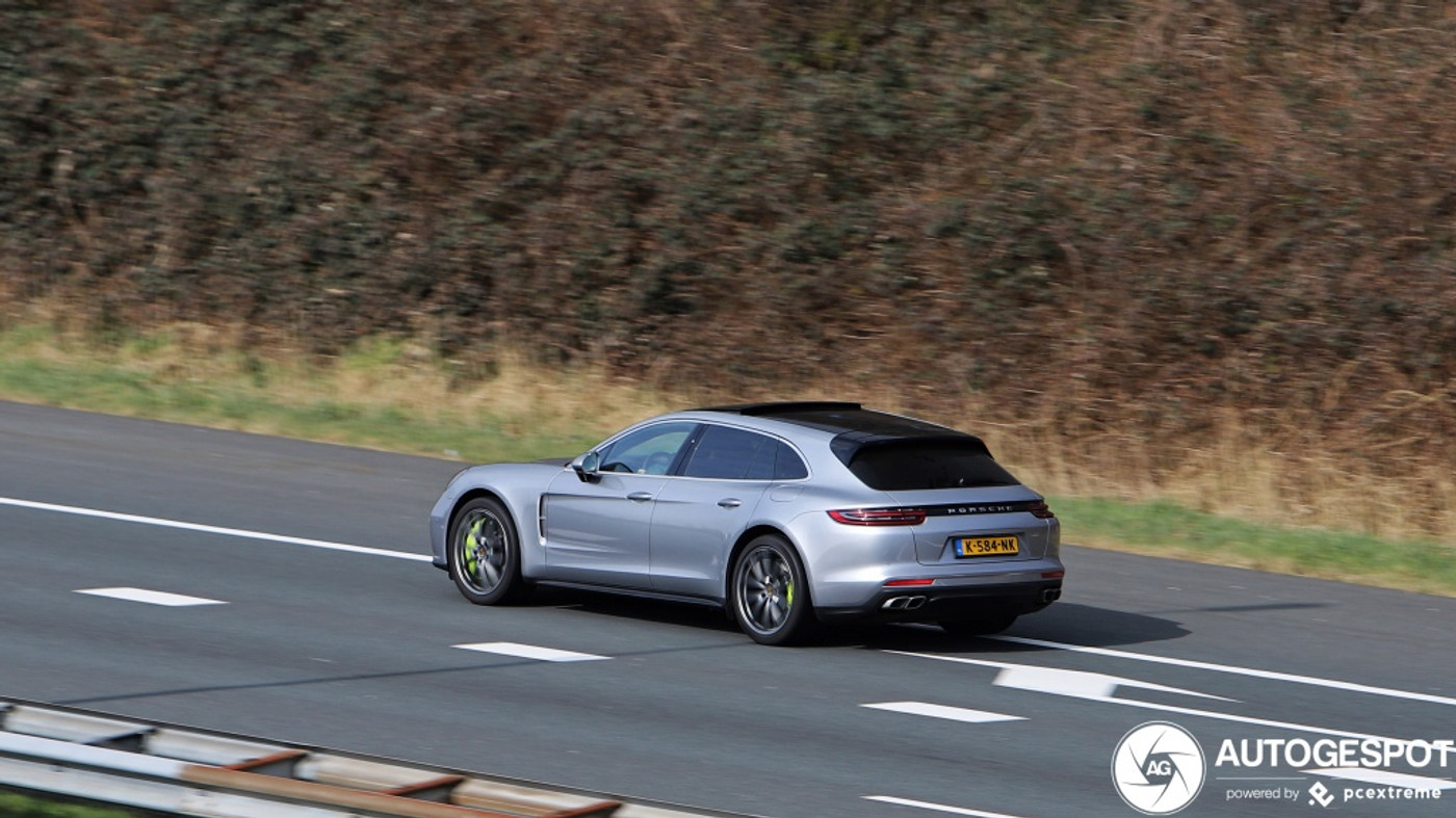 Foto van Porsche Panamera Sport Turismo