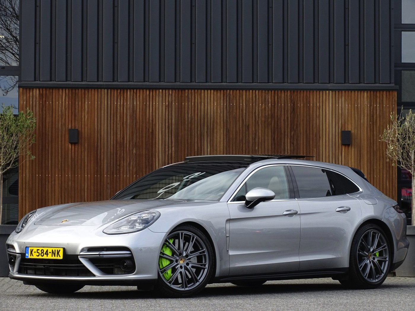 Foto van Porsche Panamera Sport Turismo