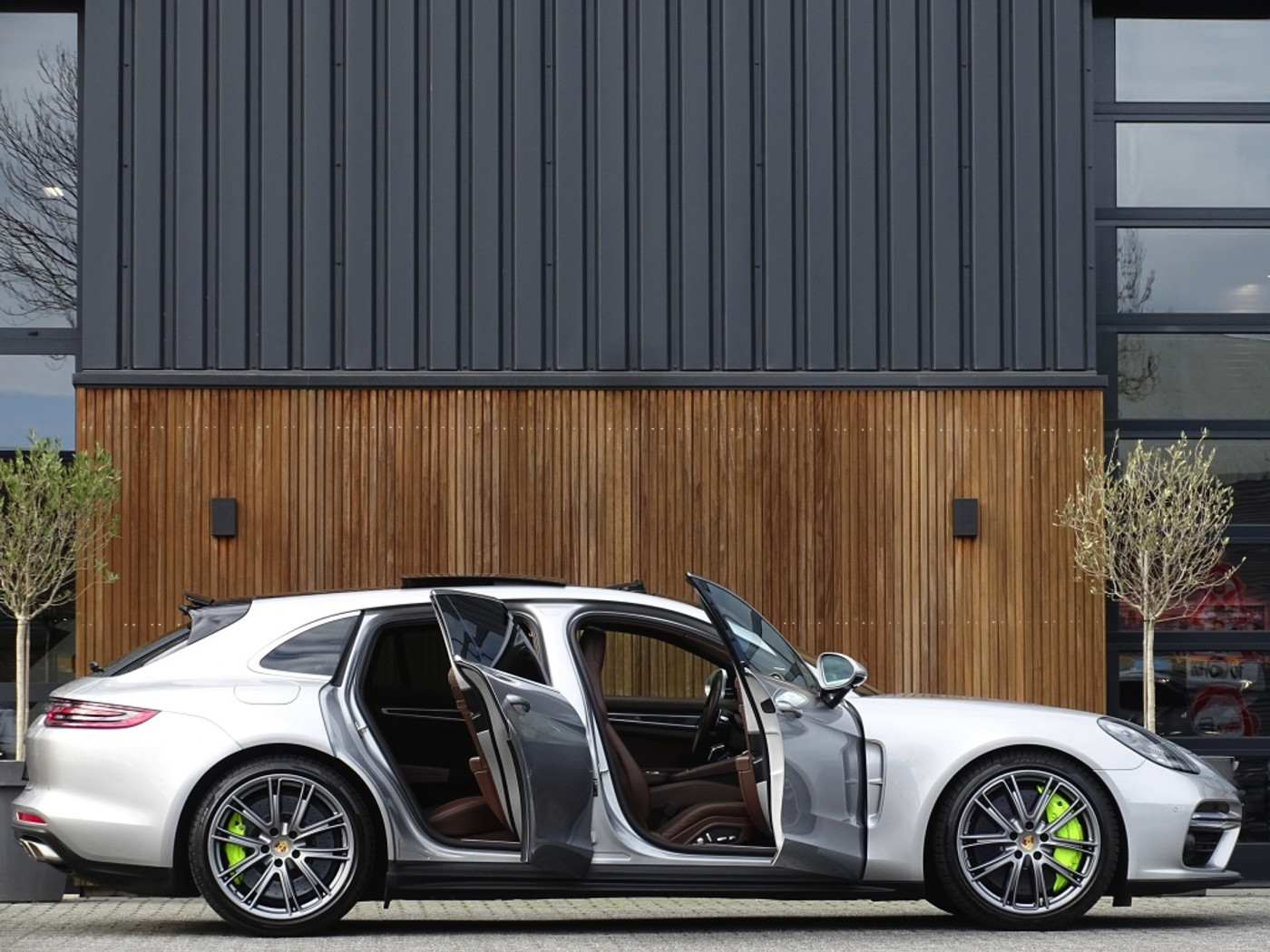 Foto van Porsche Panamera Sport Turismo
