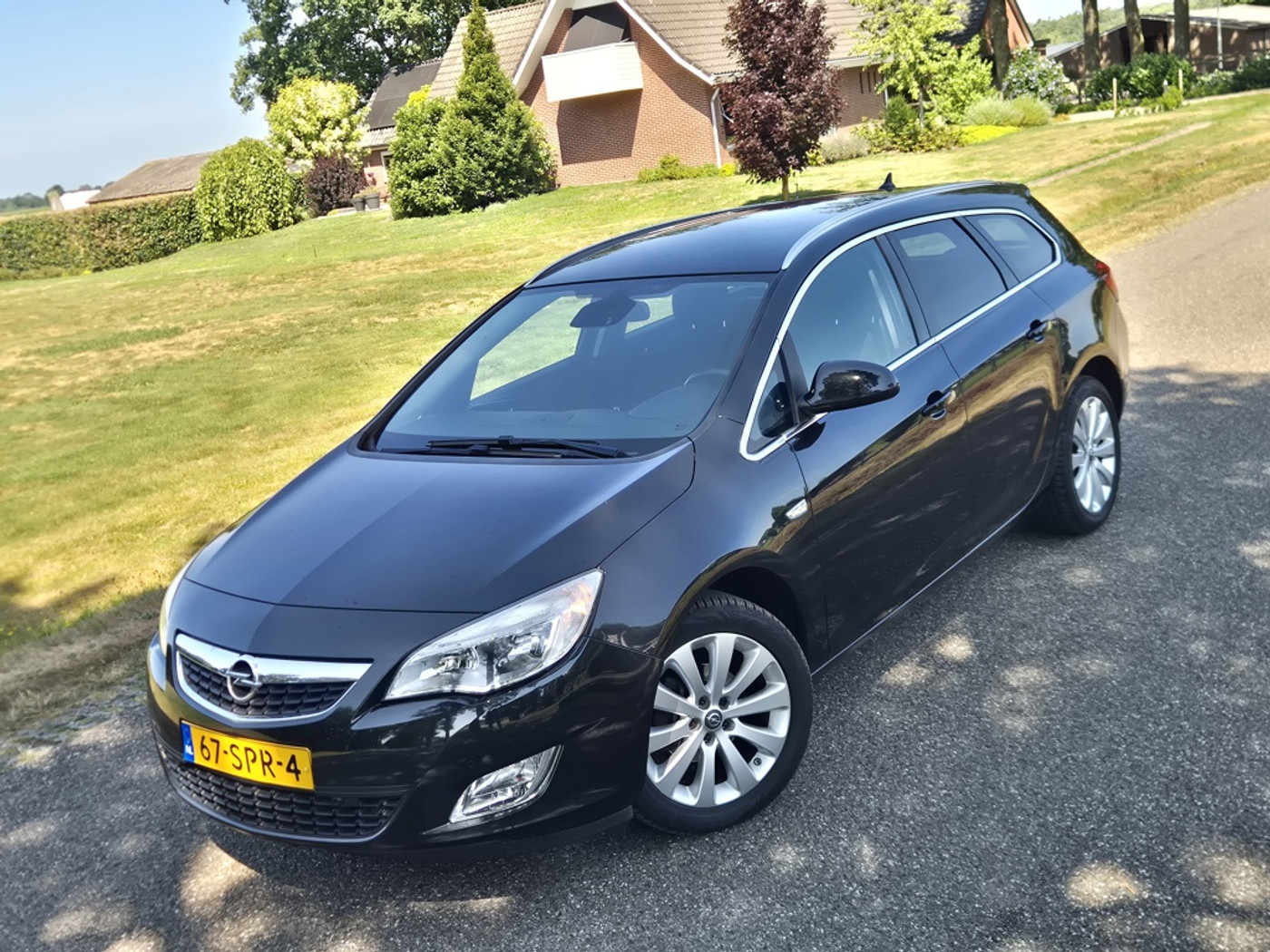 Foto van Opel Astra Sports Tourer