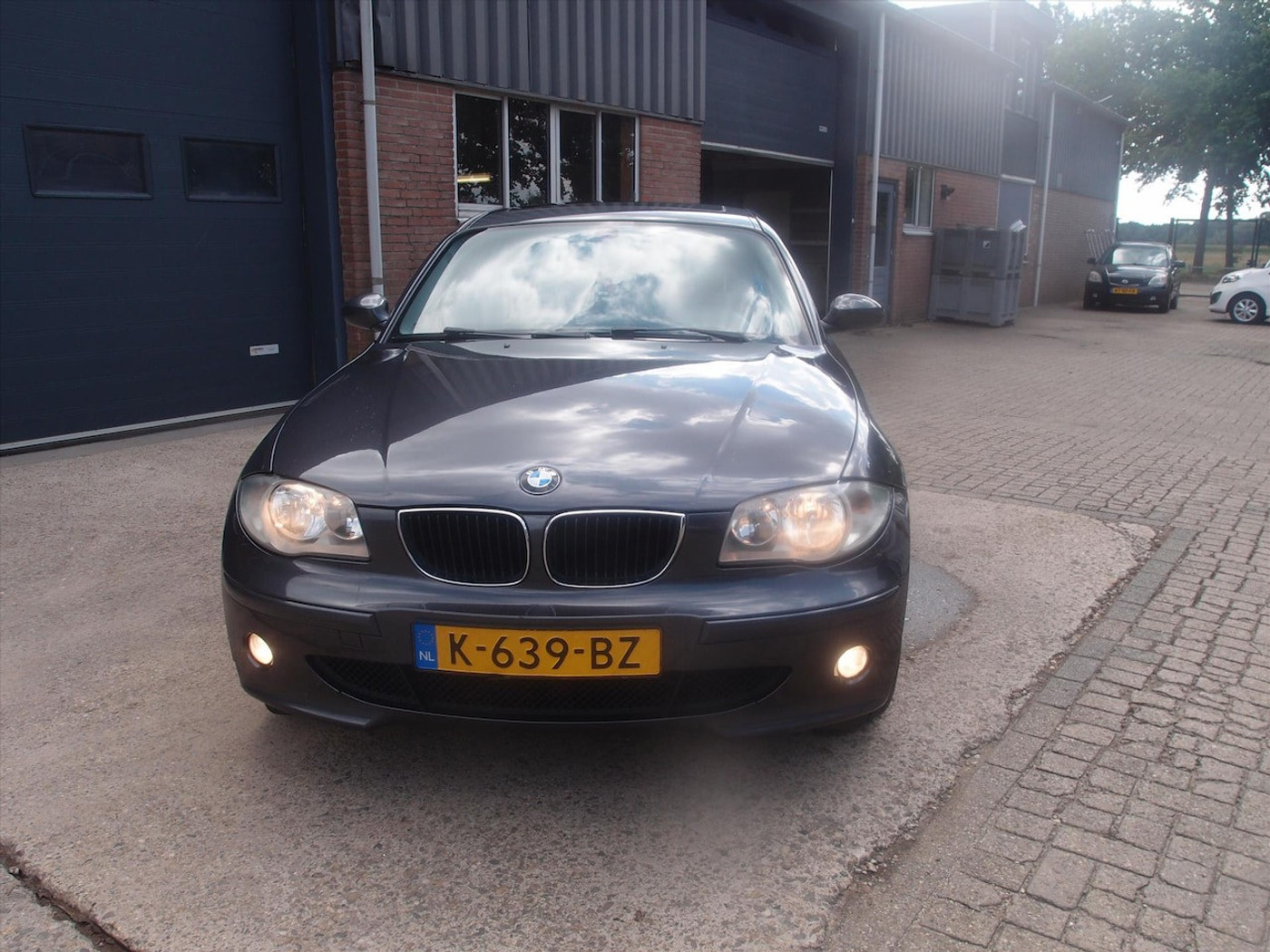 BMW 1 Series 118i 2007 - voorkant