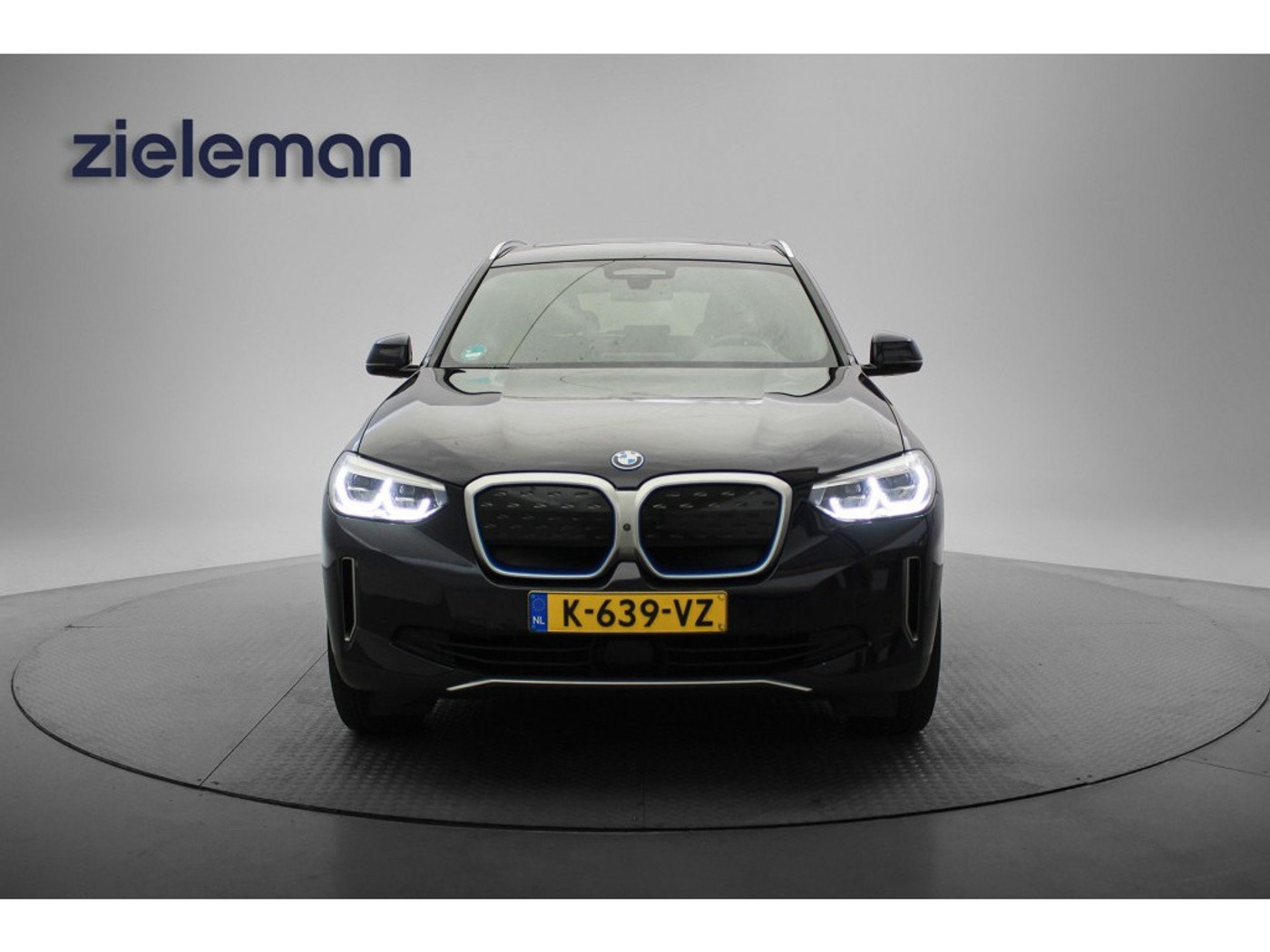 Foto van BMW Ix3