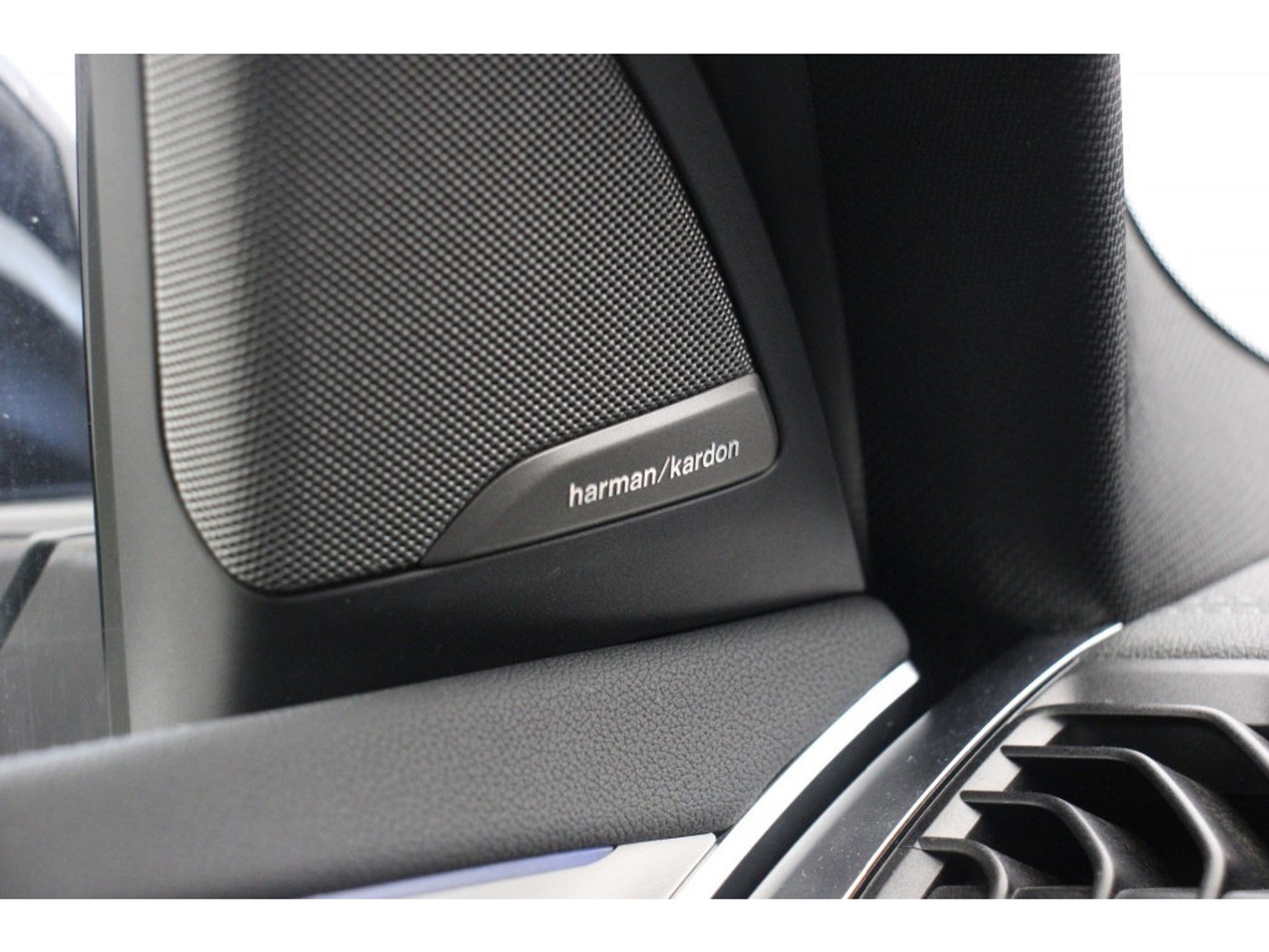 Foto van BMW Ix3