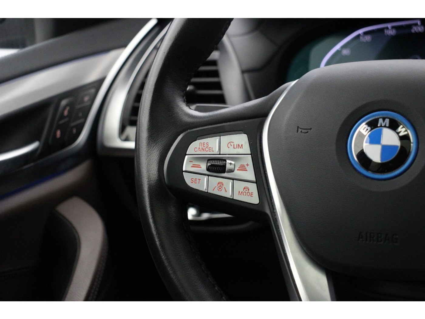 Foto van BMW Ix3