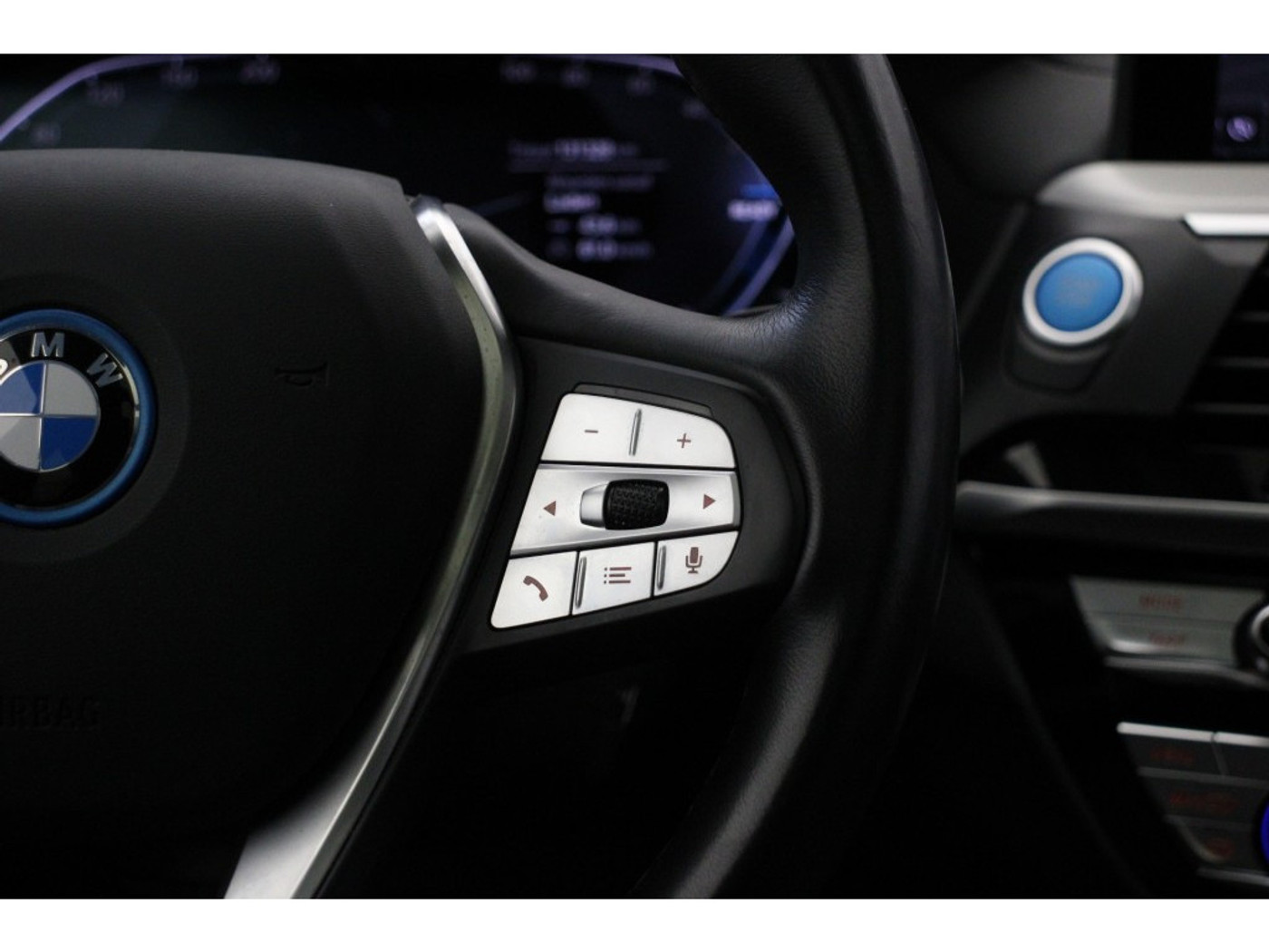 Foto van BMW Ix3