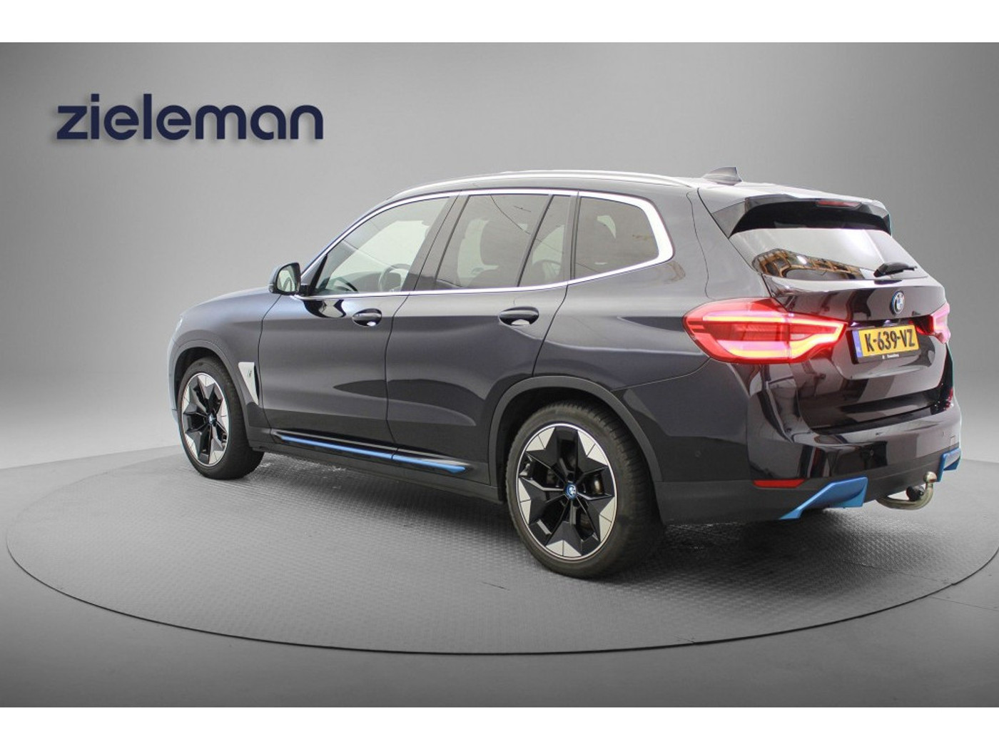 Foto van BMW Ix3