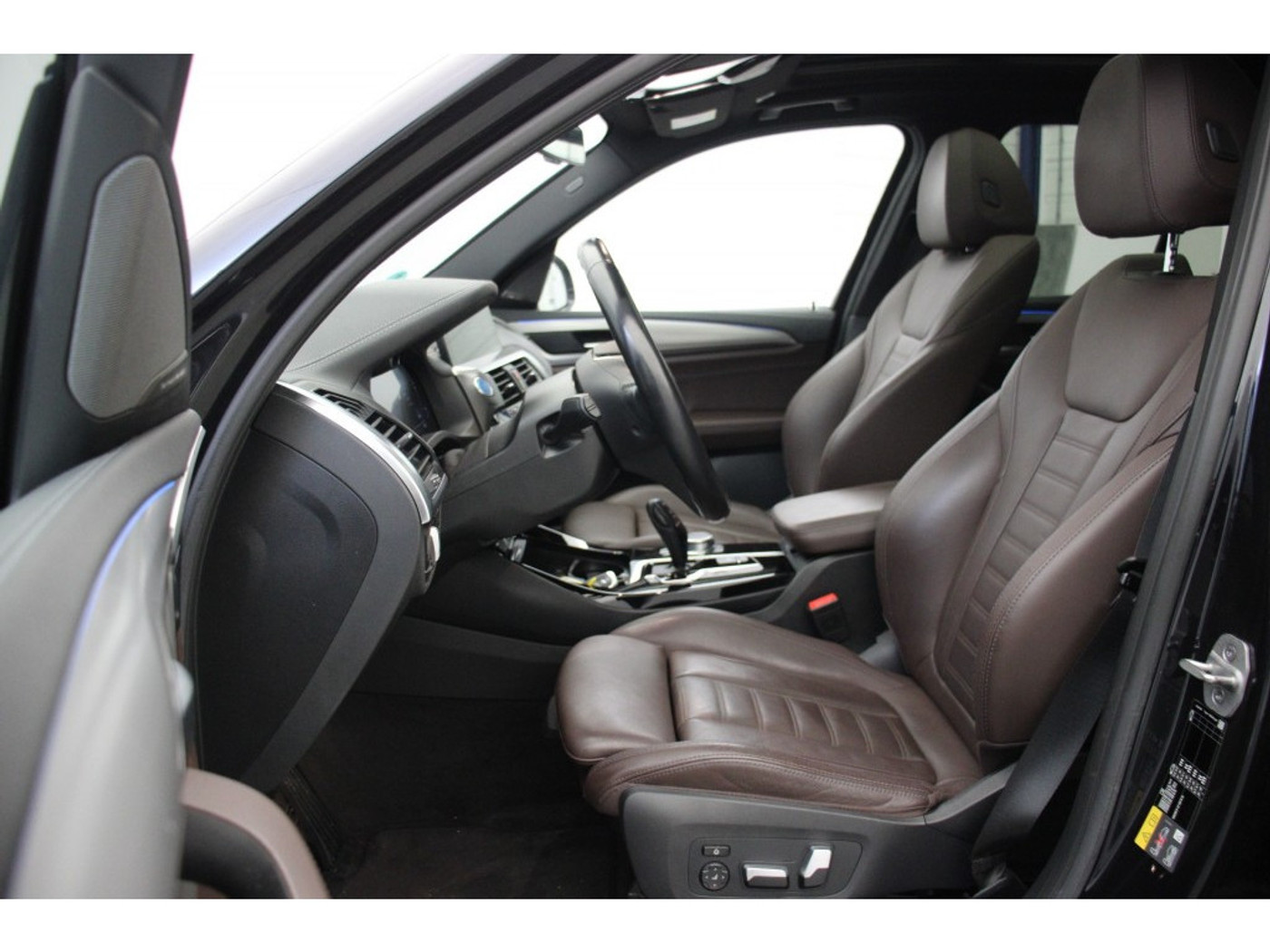 Foto van BMW Ix3