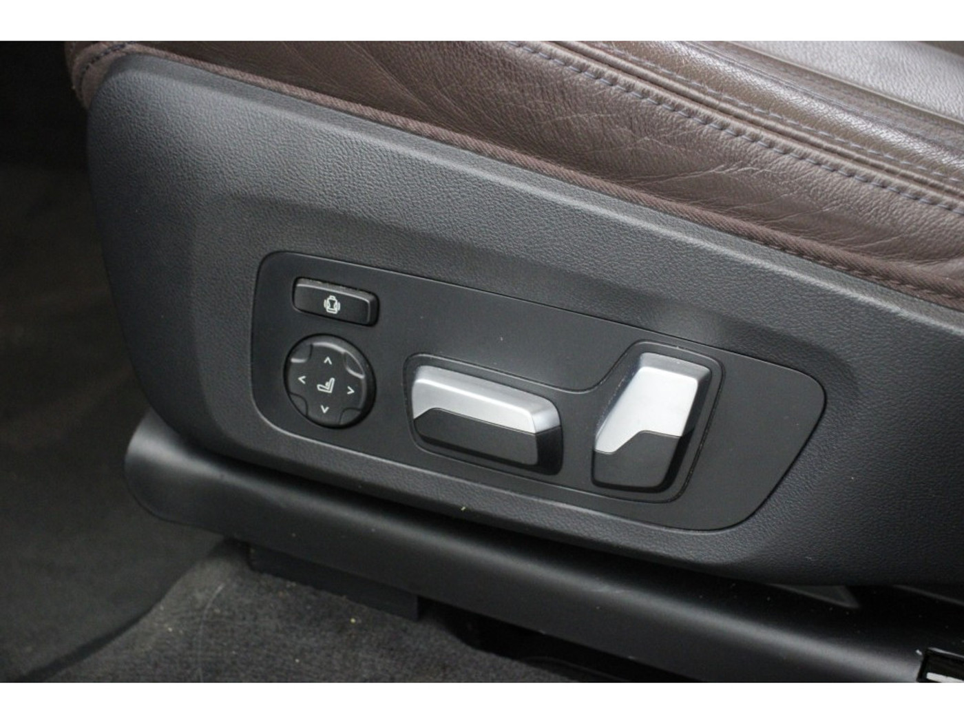 Foto van BMW Ix3