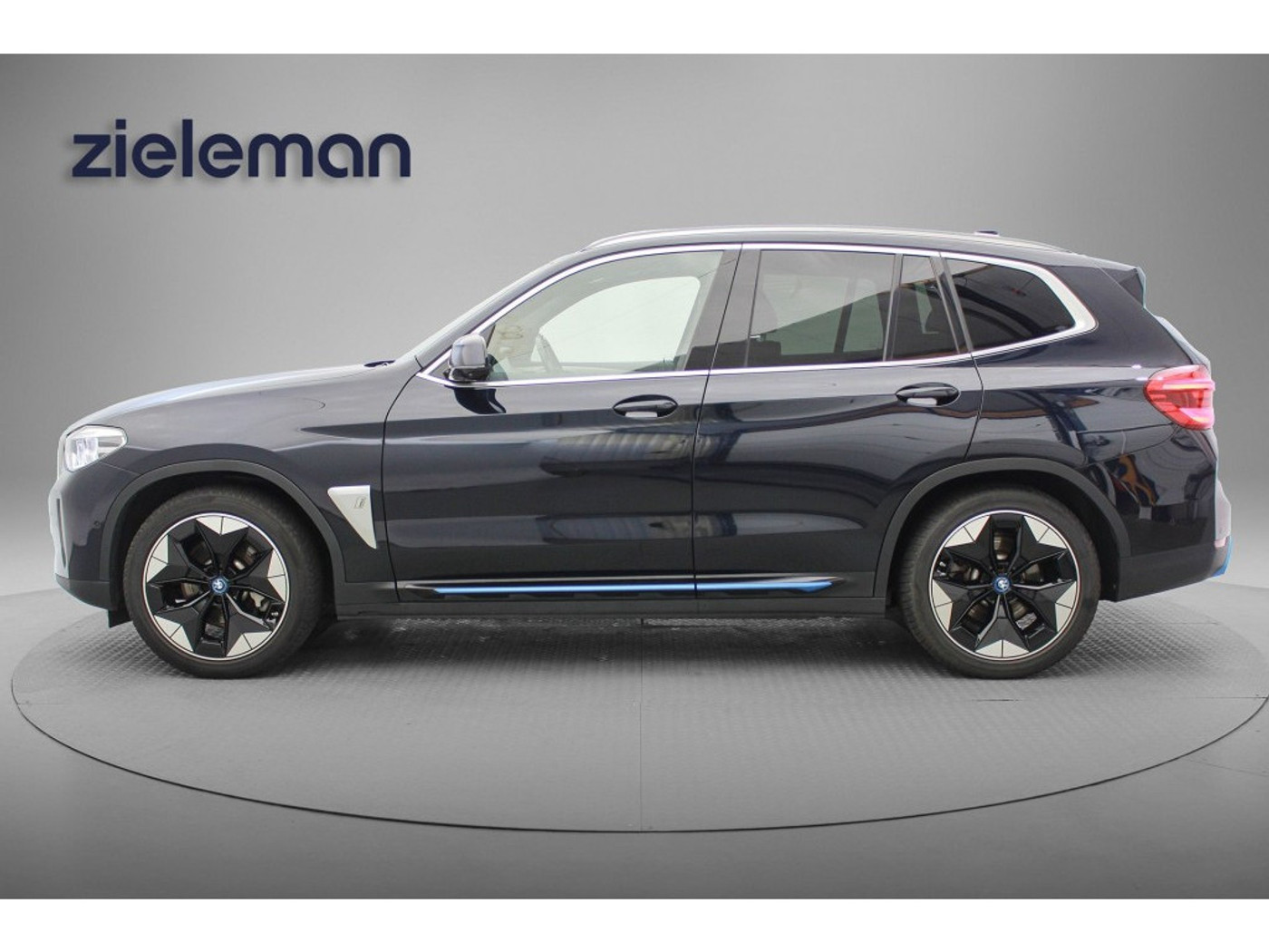 Foto van BMW Ix3