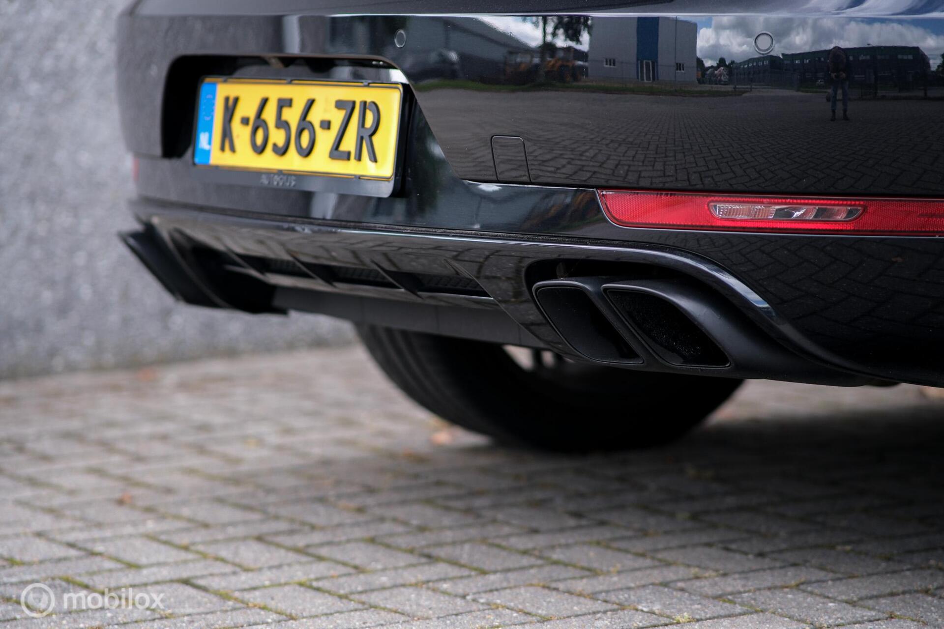 Foto van Porsche Macan Turbo