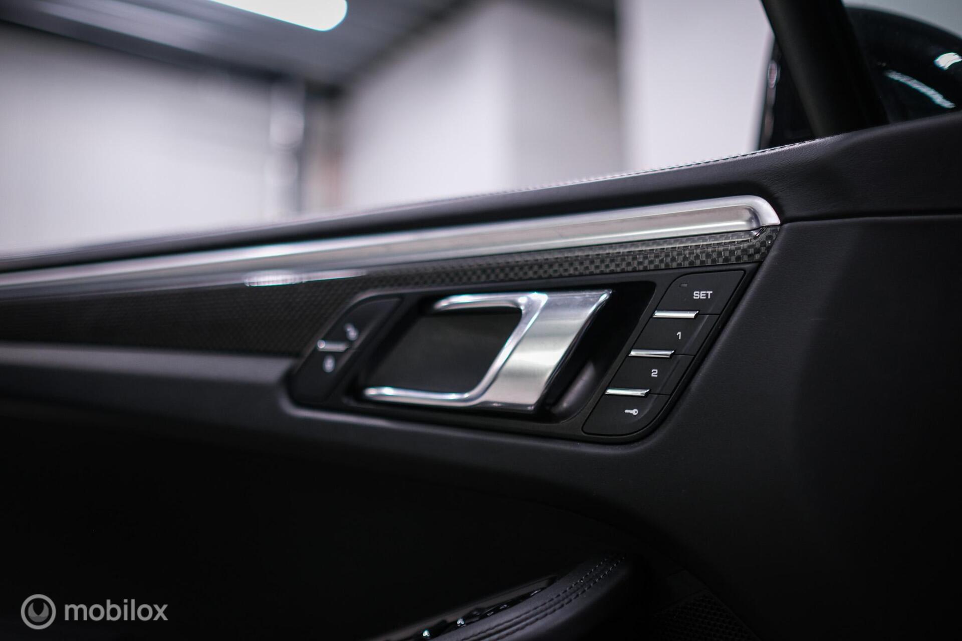 Foto van Porsche Macan Turbo