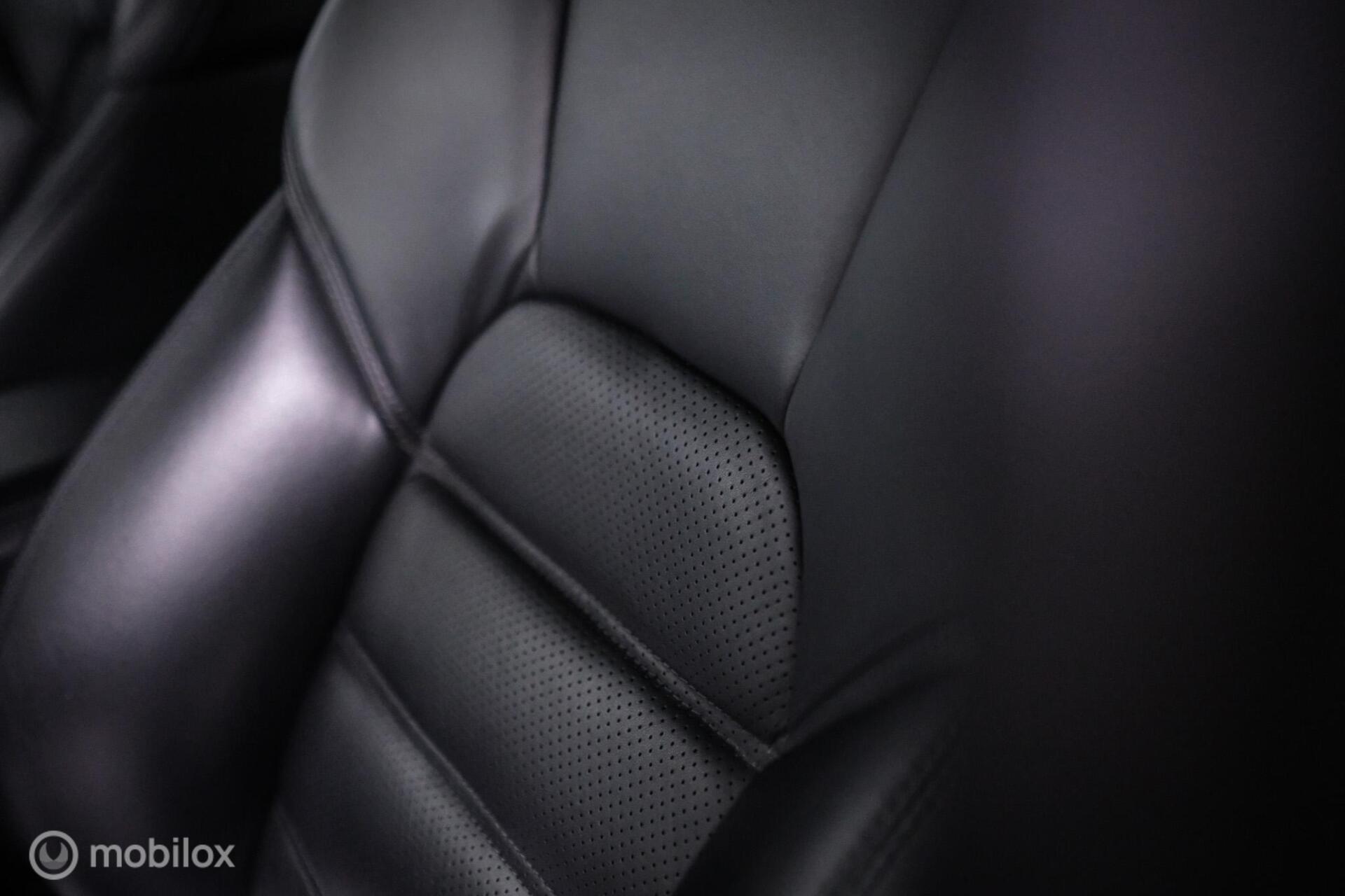 Foto van Porsche Macan Turbo