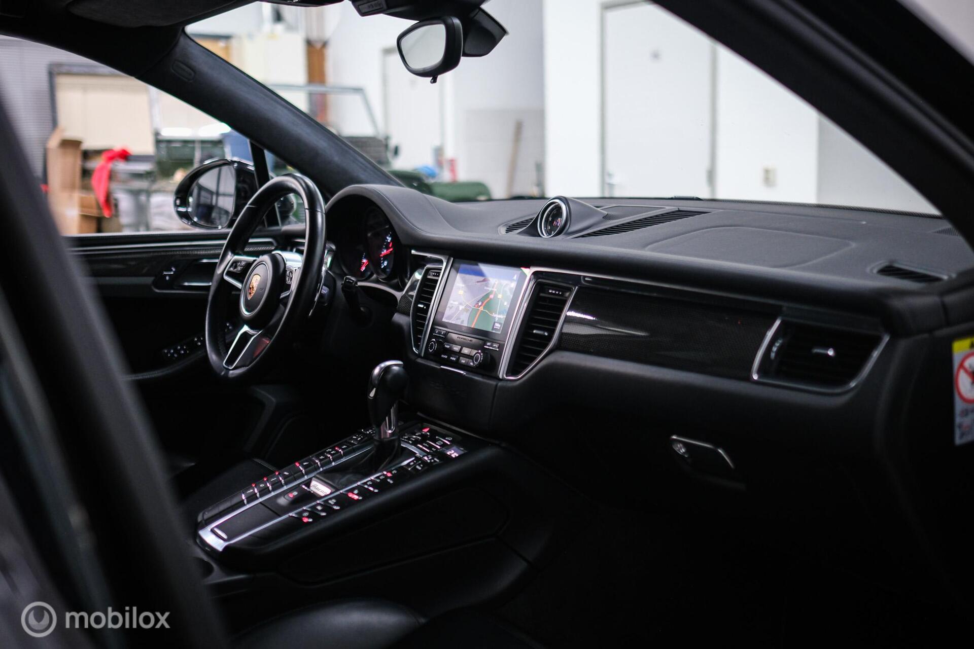 Foto van Porsche Macan Turbo