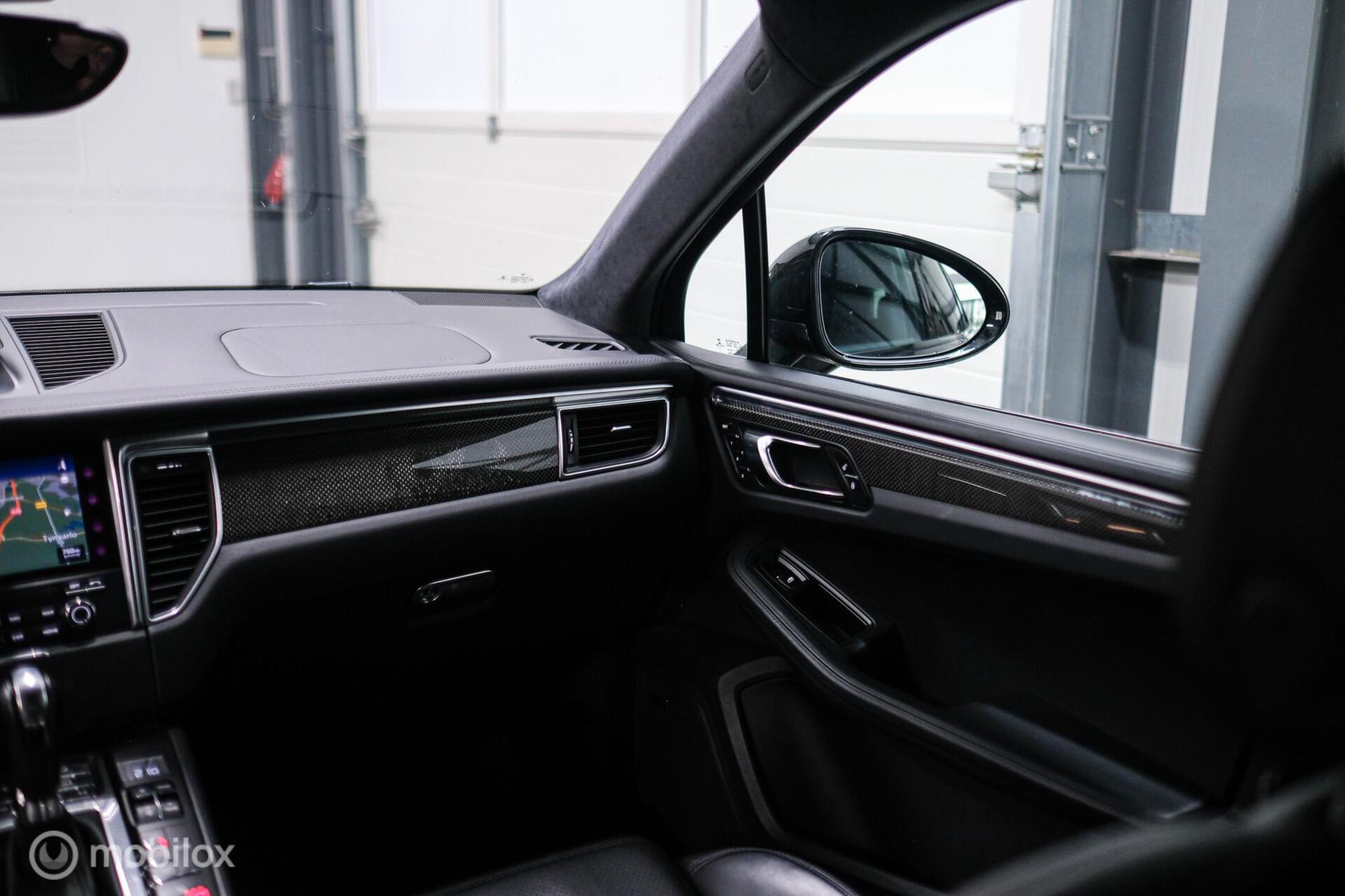 Foto van Porsche Macan Turbo