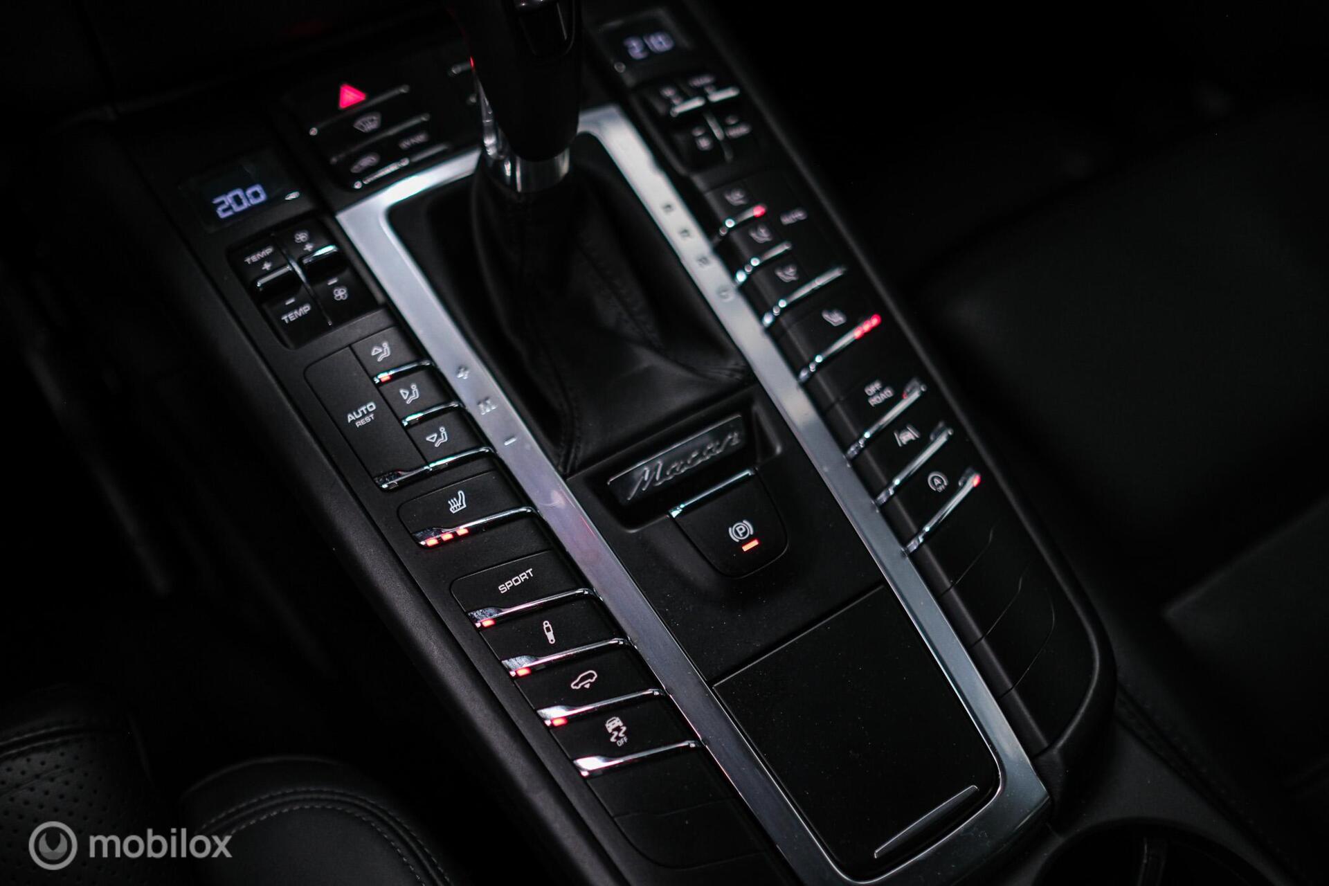 Foto van Porsche Macan Turbo
