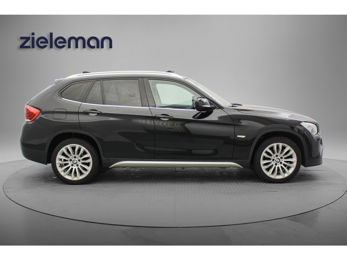 Foto van BMW X1