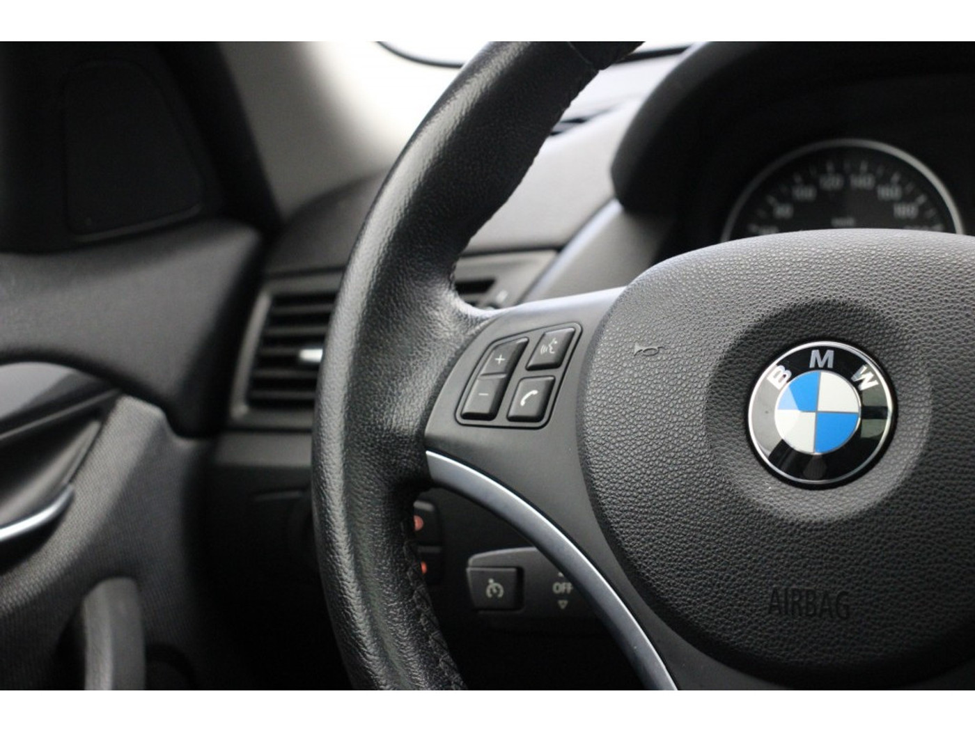 Foto van BMW X1