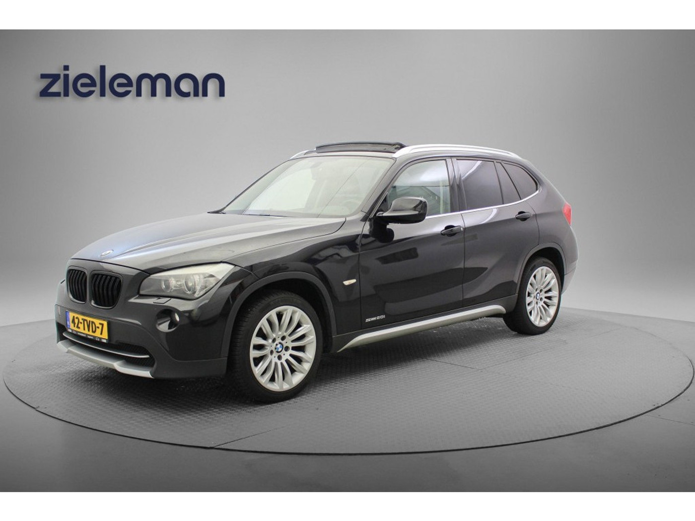 Foto van BMW X1