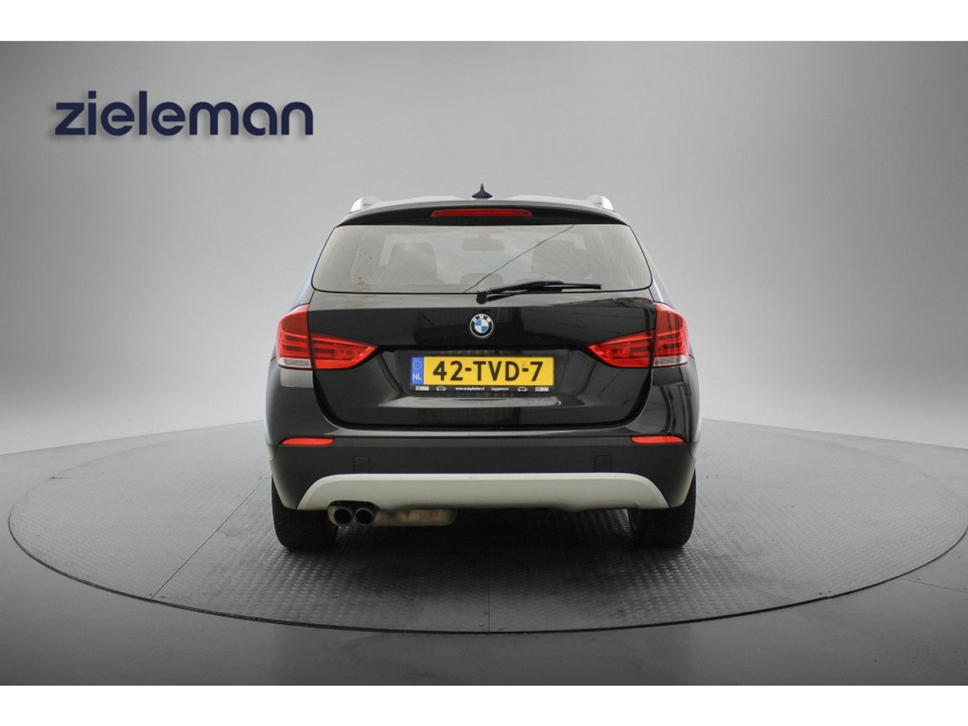 Foto van BMW X1