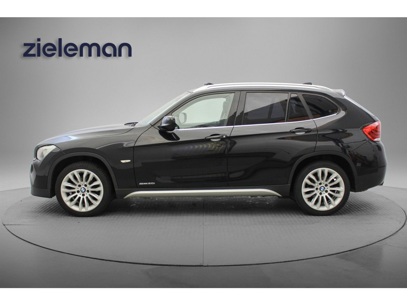 Foto van BMW X1