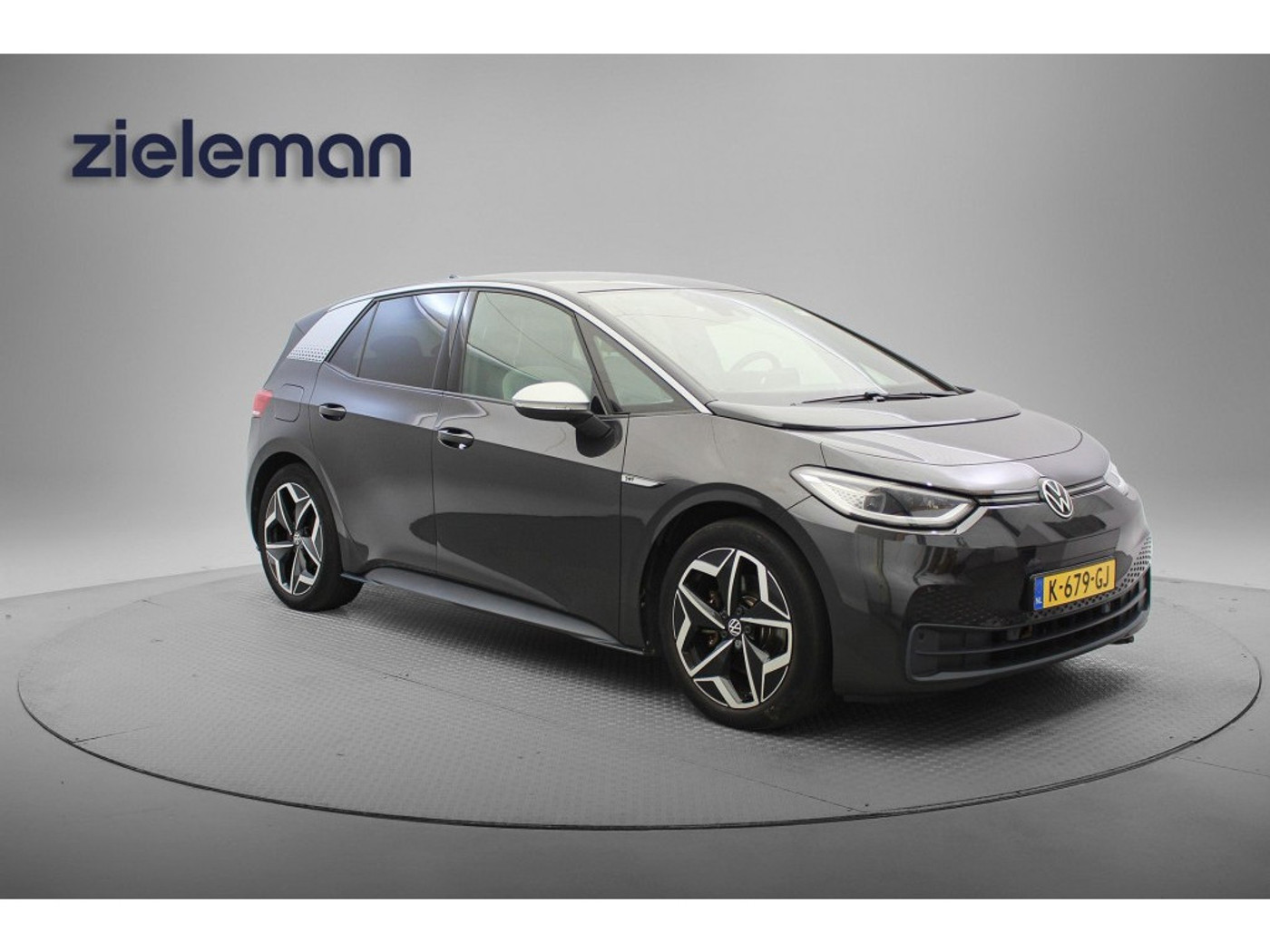 Volkswagen Id.3 First Plus 58 kWh 2020 - voorkant