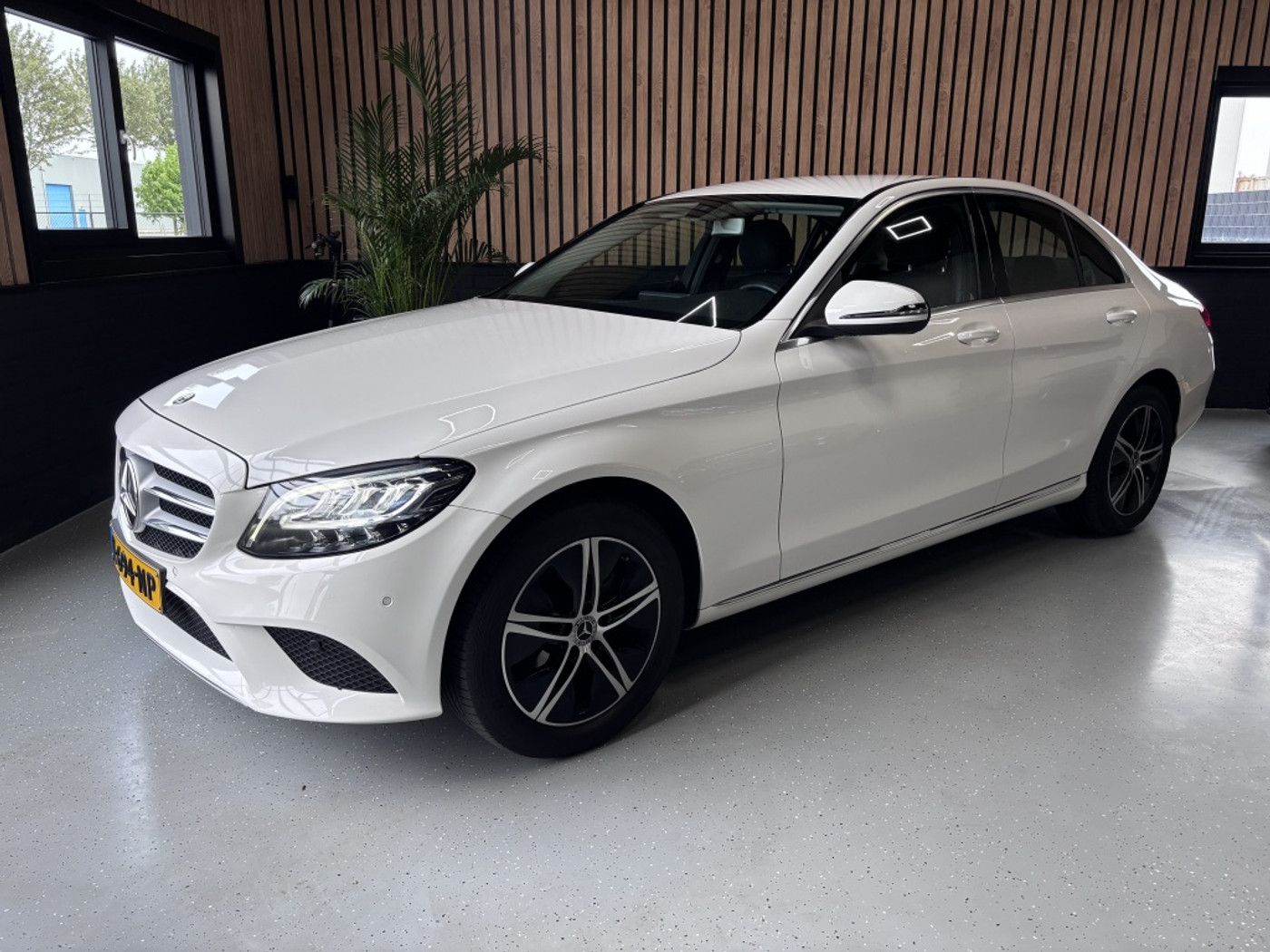 Mercedes-Benz C 160 160 AUTOMAAT/DEALER ONDERHOUDEN 2020 - voorkant