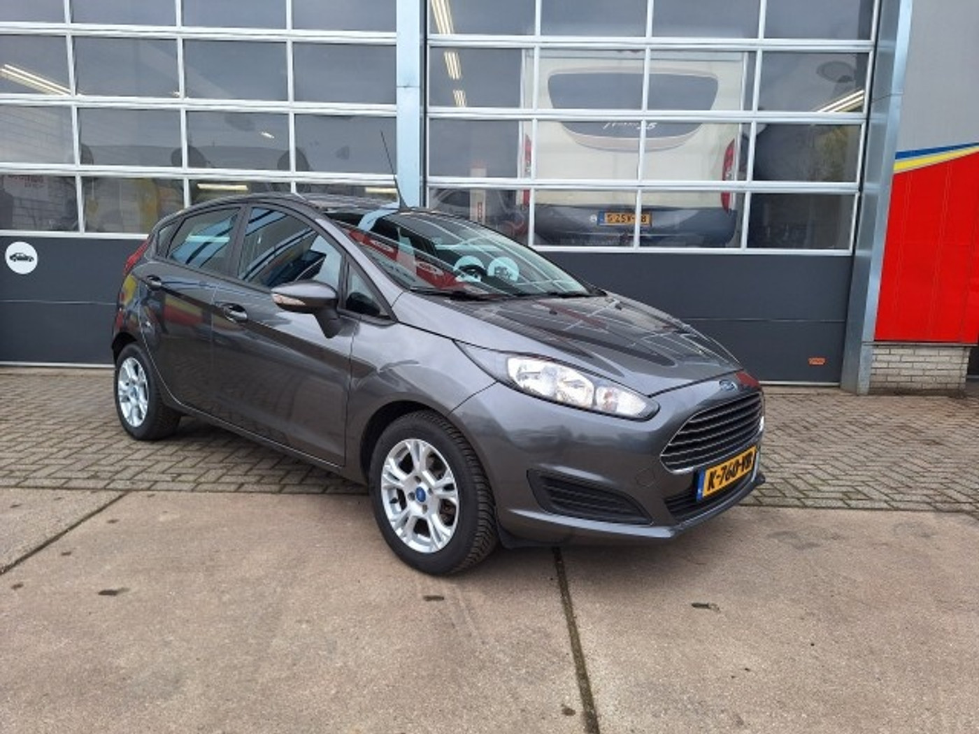 Ford Fiesta 1.0 EcoBoost Titanium 2015 - voorkant