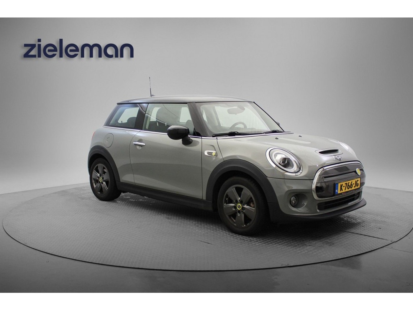 Mini Cooper Se Basic 33 KWH - Carplay, Navi, Clima, Cruise, SOH 95% 2020 - voorkant