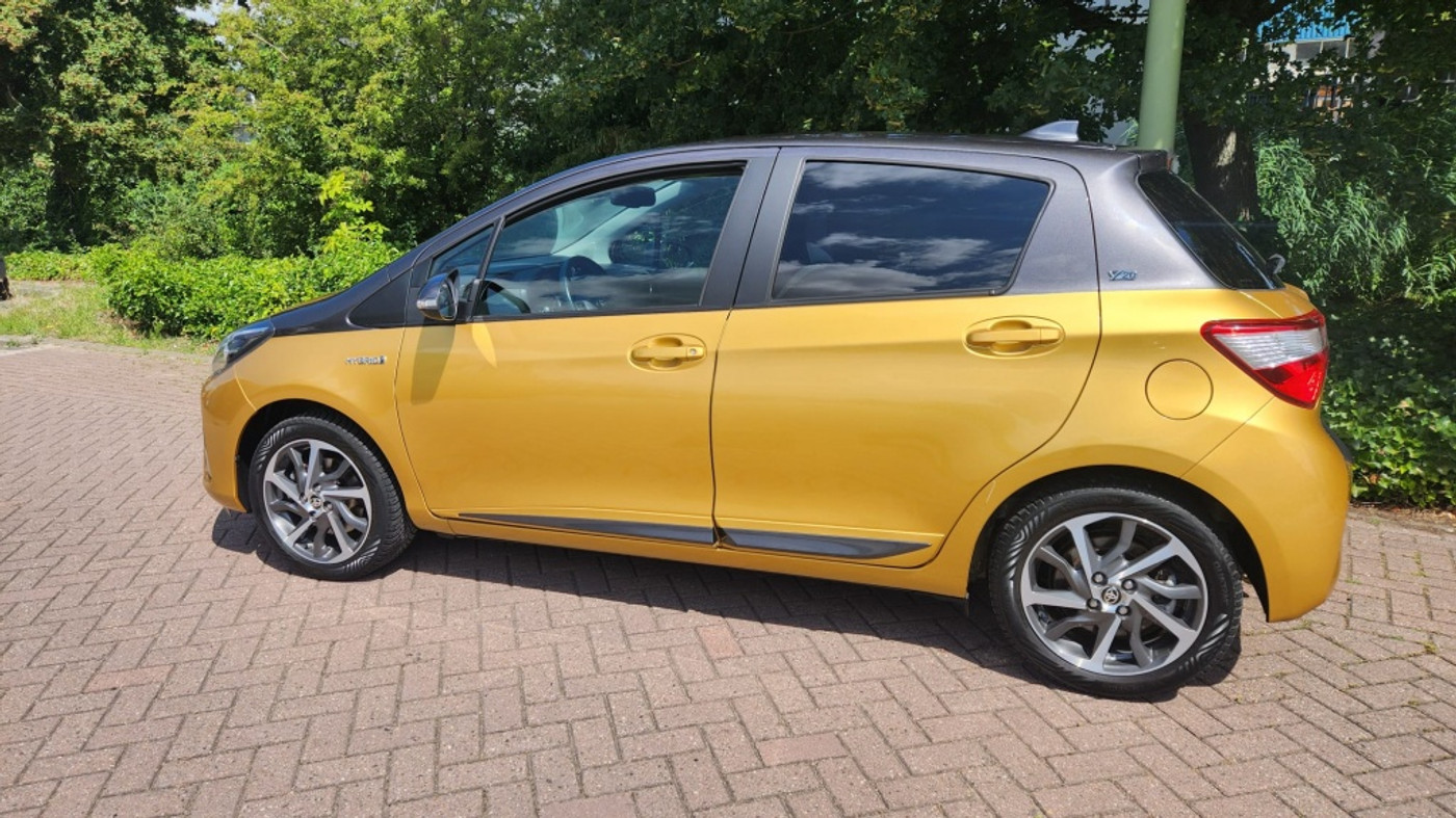 Foto van Toyota Toyota Yaris Hybrid
